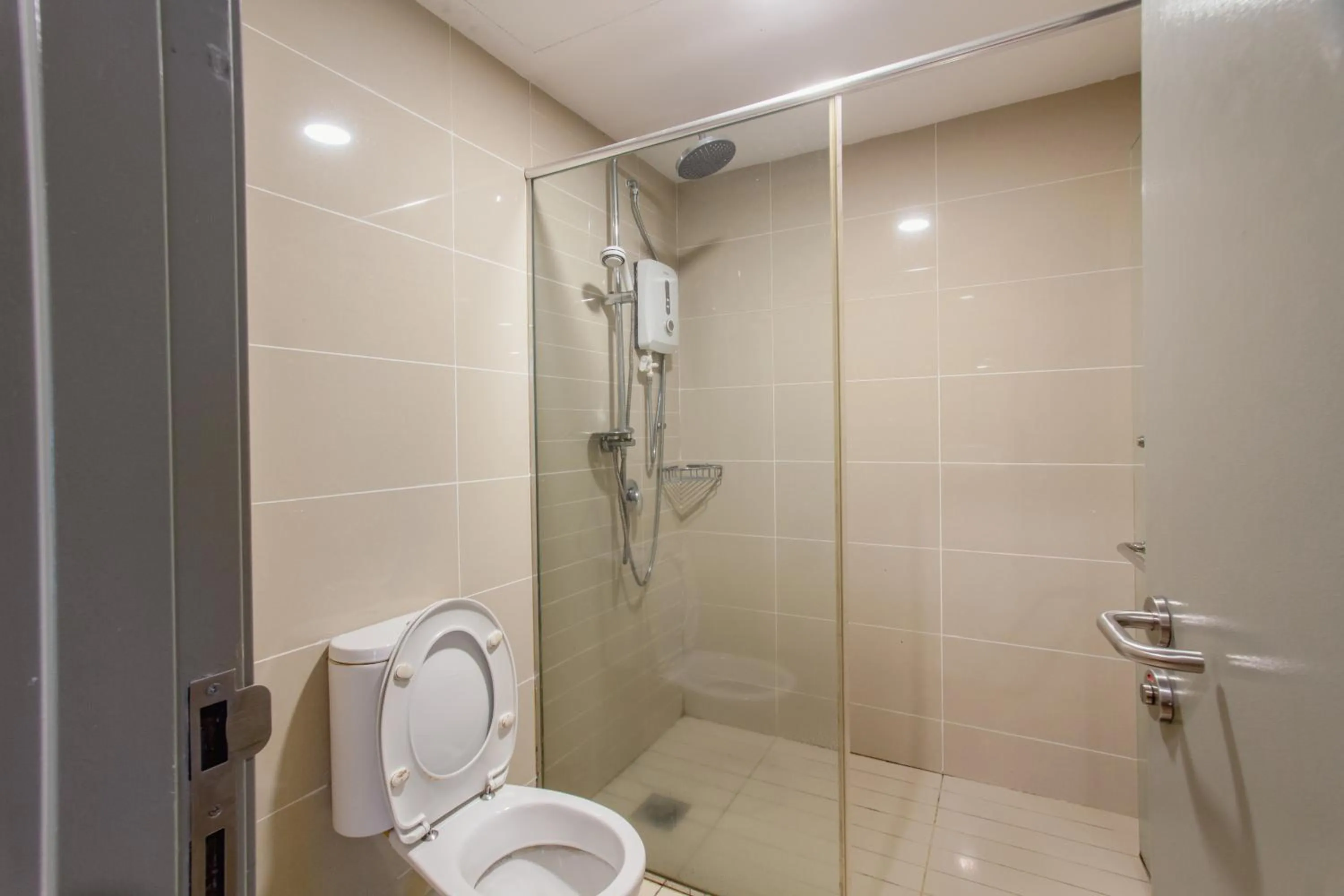 Shower in Bangi Perdana Hotel