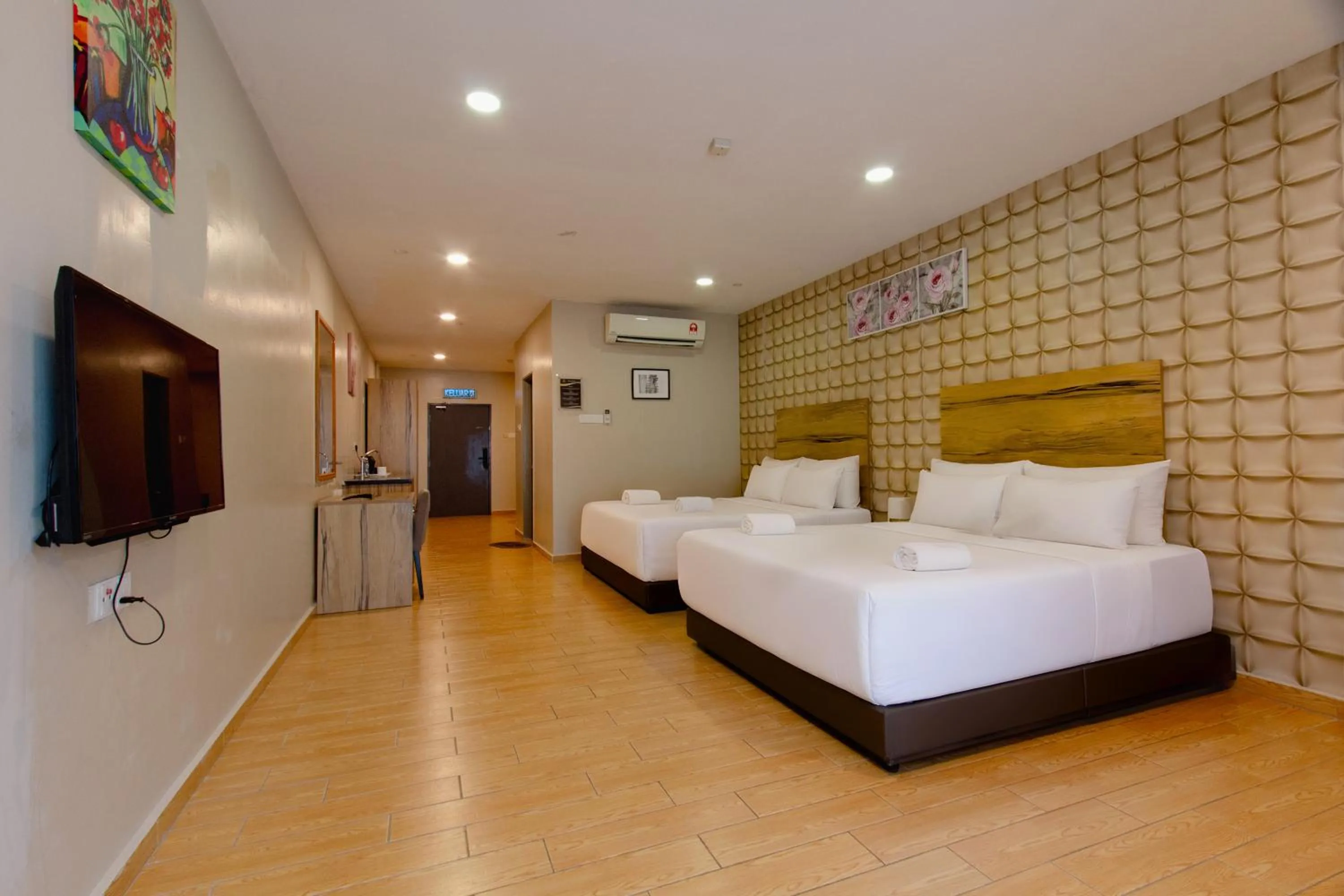 Bed in Bangi Perdana Hotel