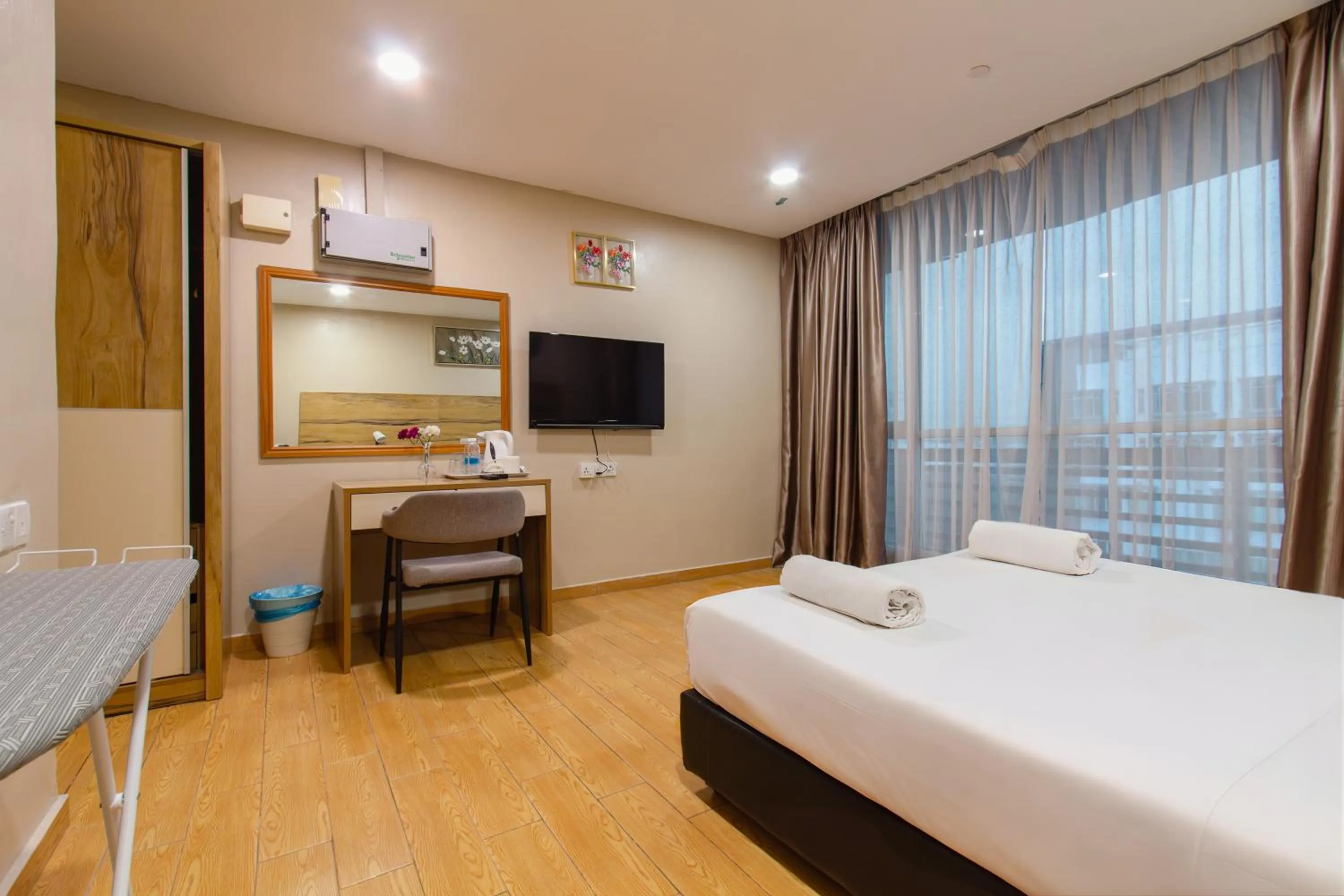 Bed in Bangi Perdana Hotel