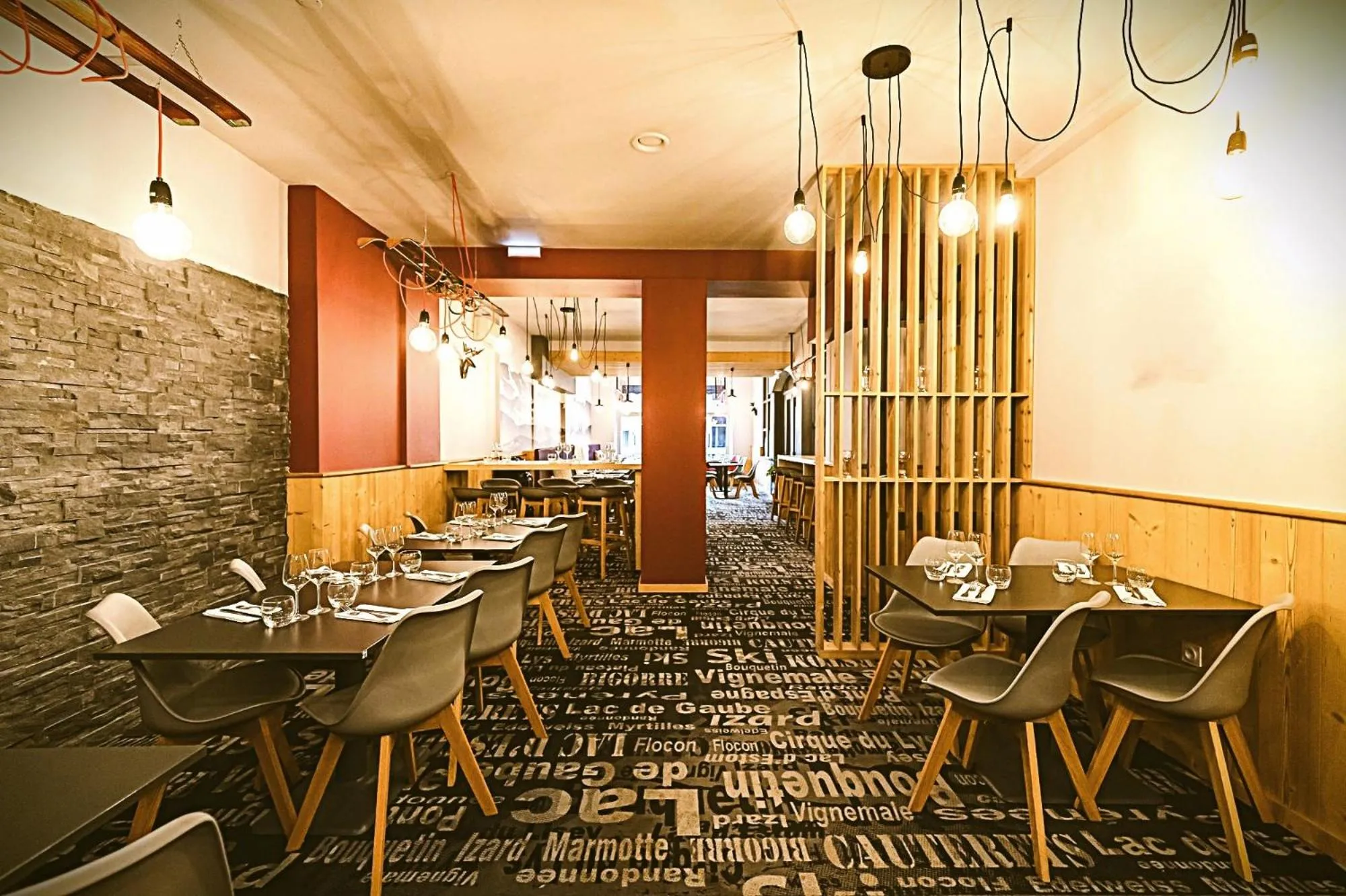 Restaurant/places to eat in Le Sacca Hôtel restaurant