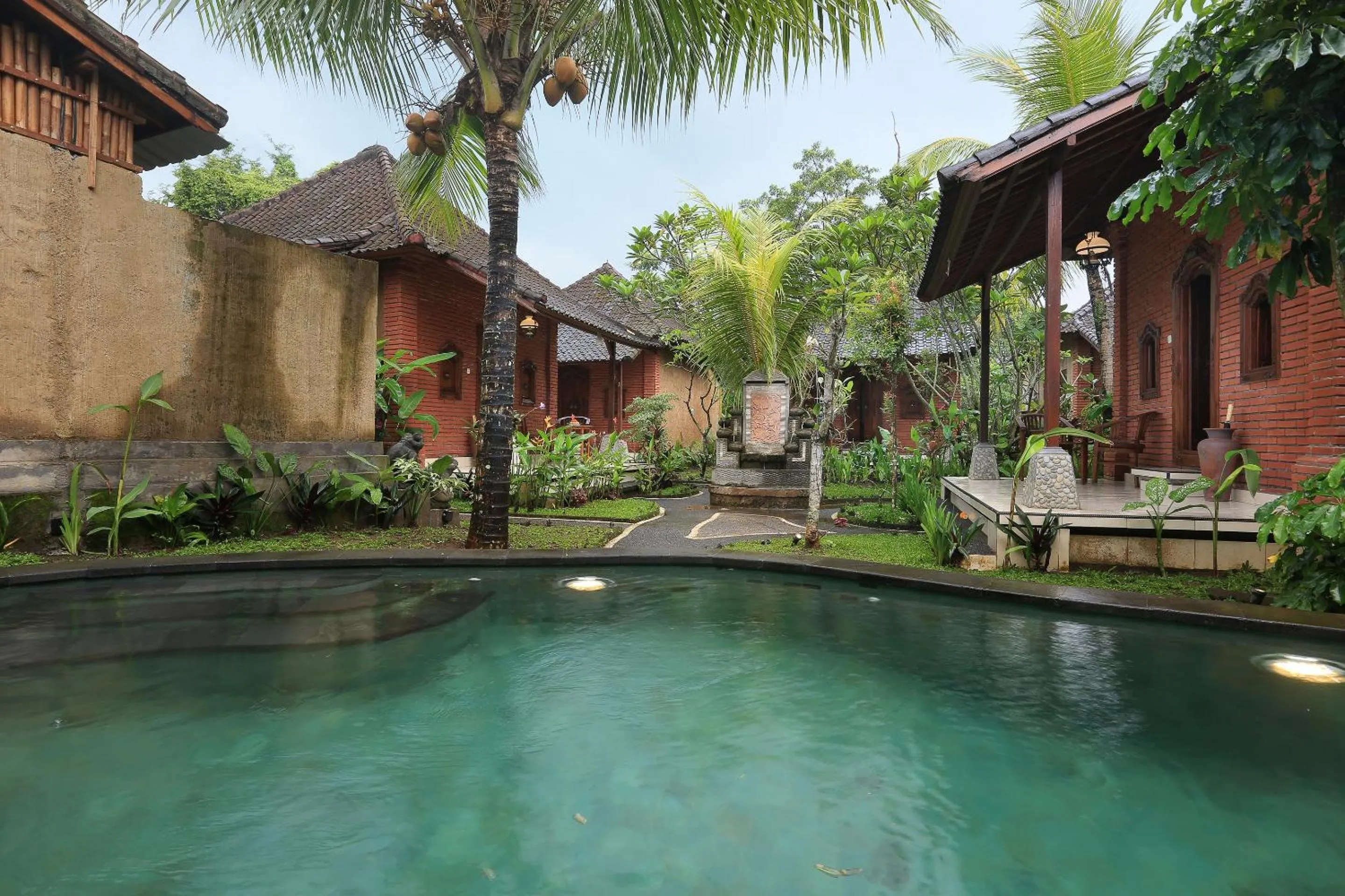 Property building in The Alus Cottage and Villa