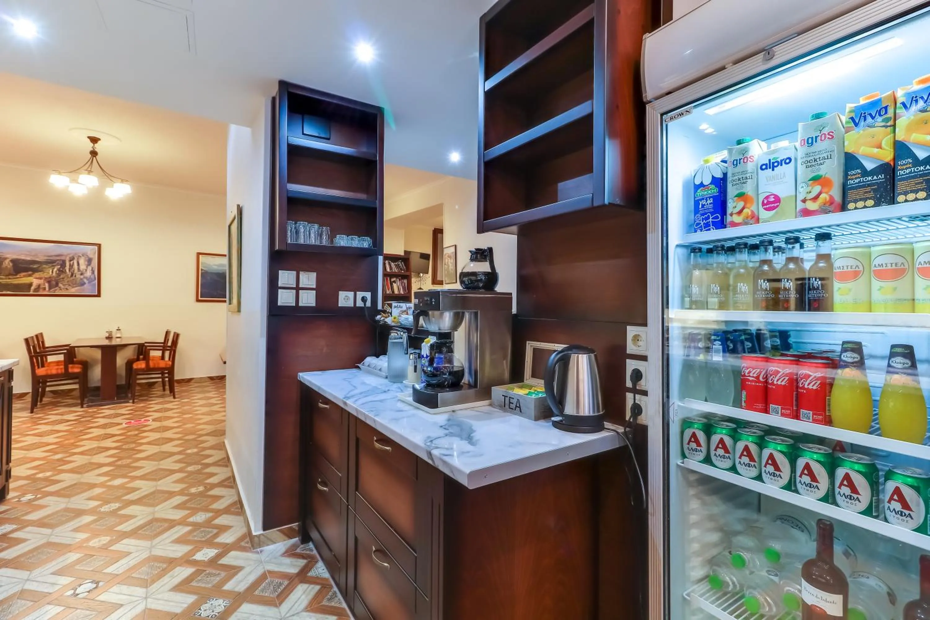 Buffet breakfast in Alsos House