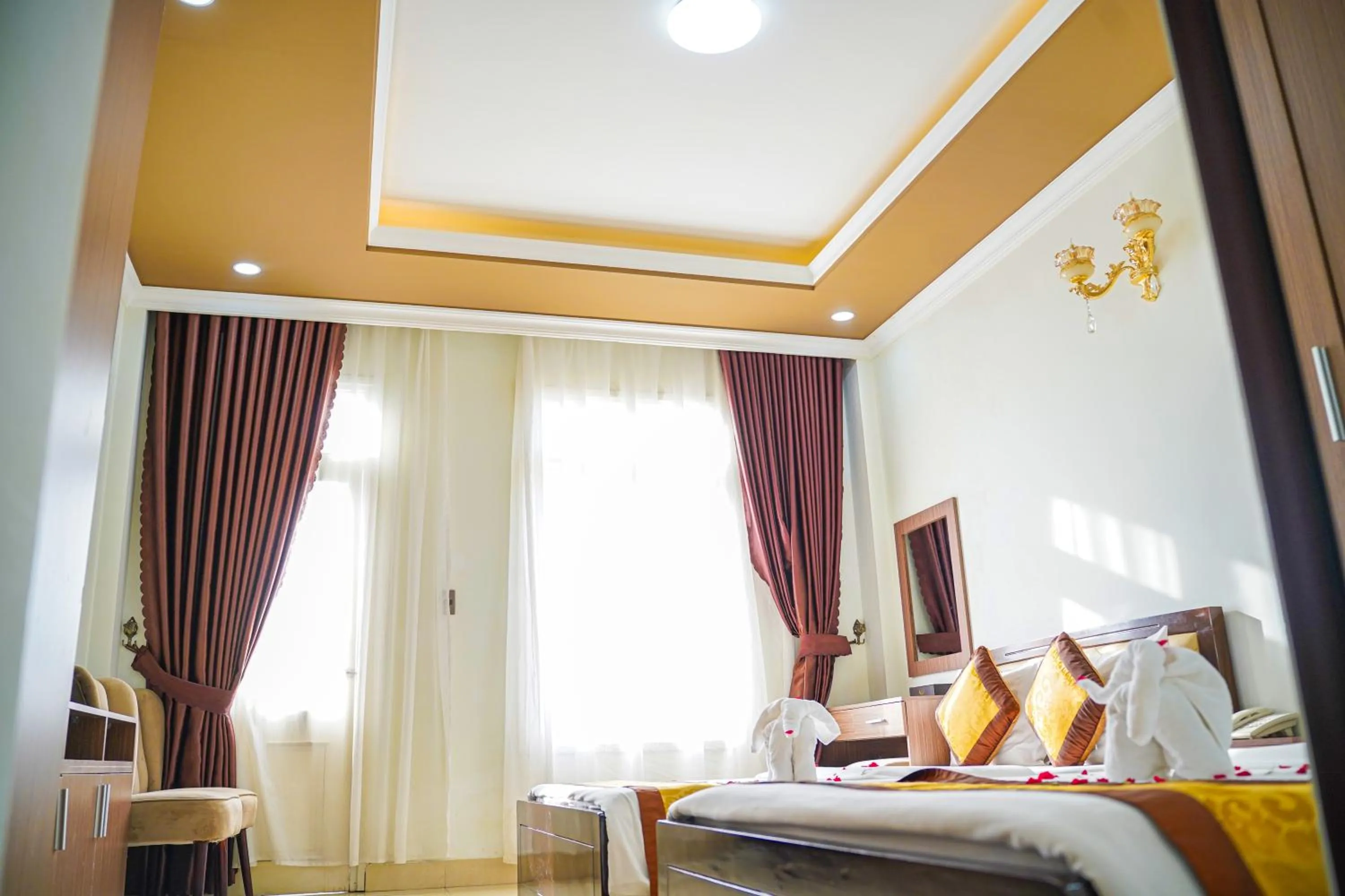 Photo of the whole room, Bed in Dat Anh Hotel