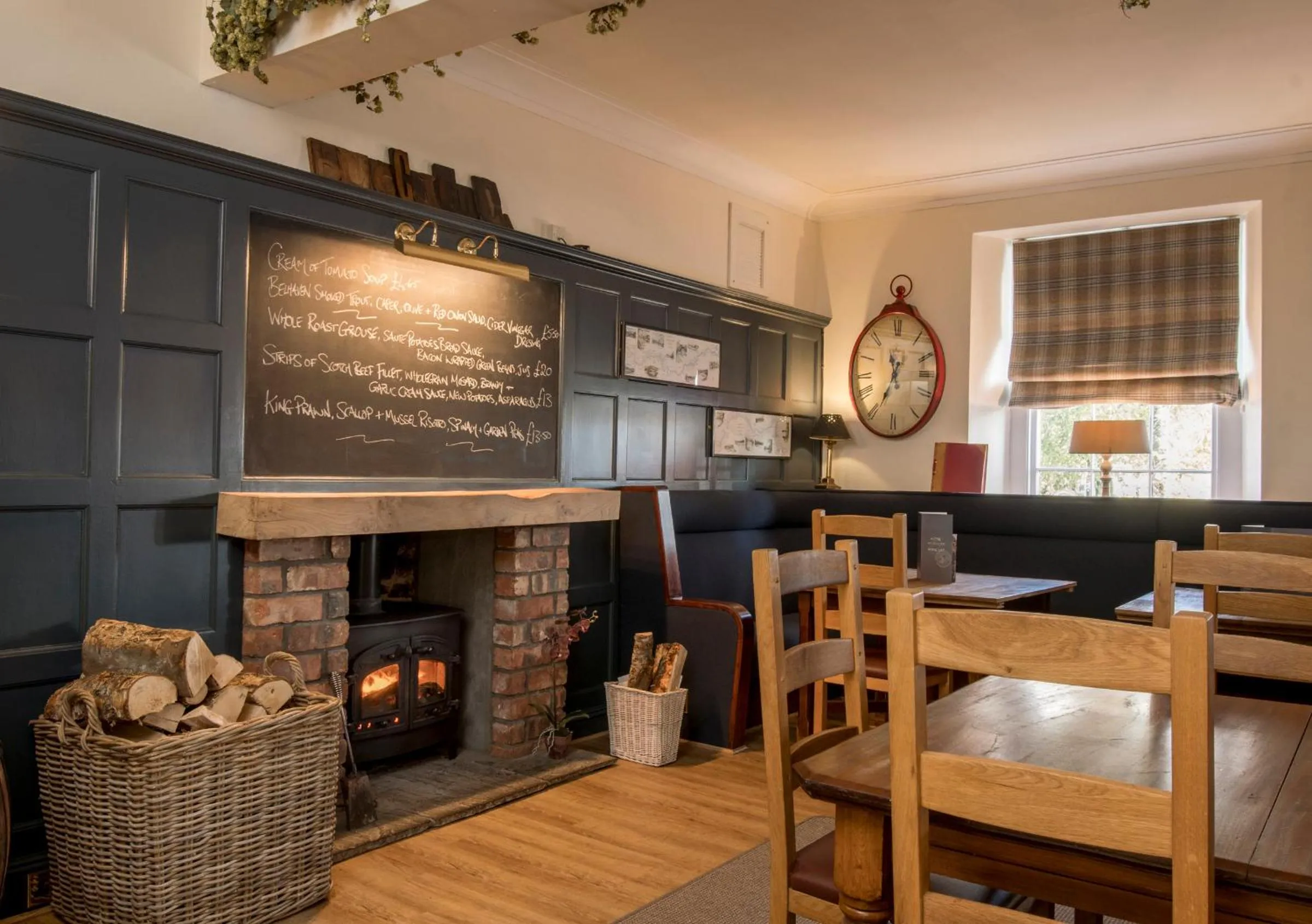 Seating area in Buccleuch Arms