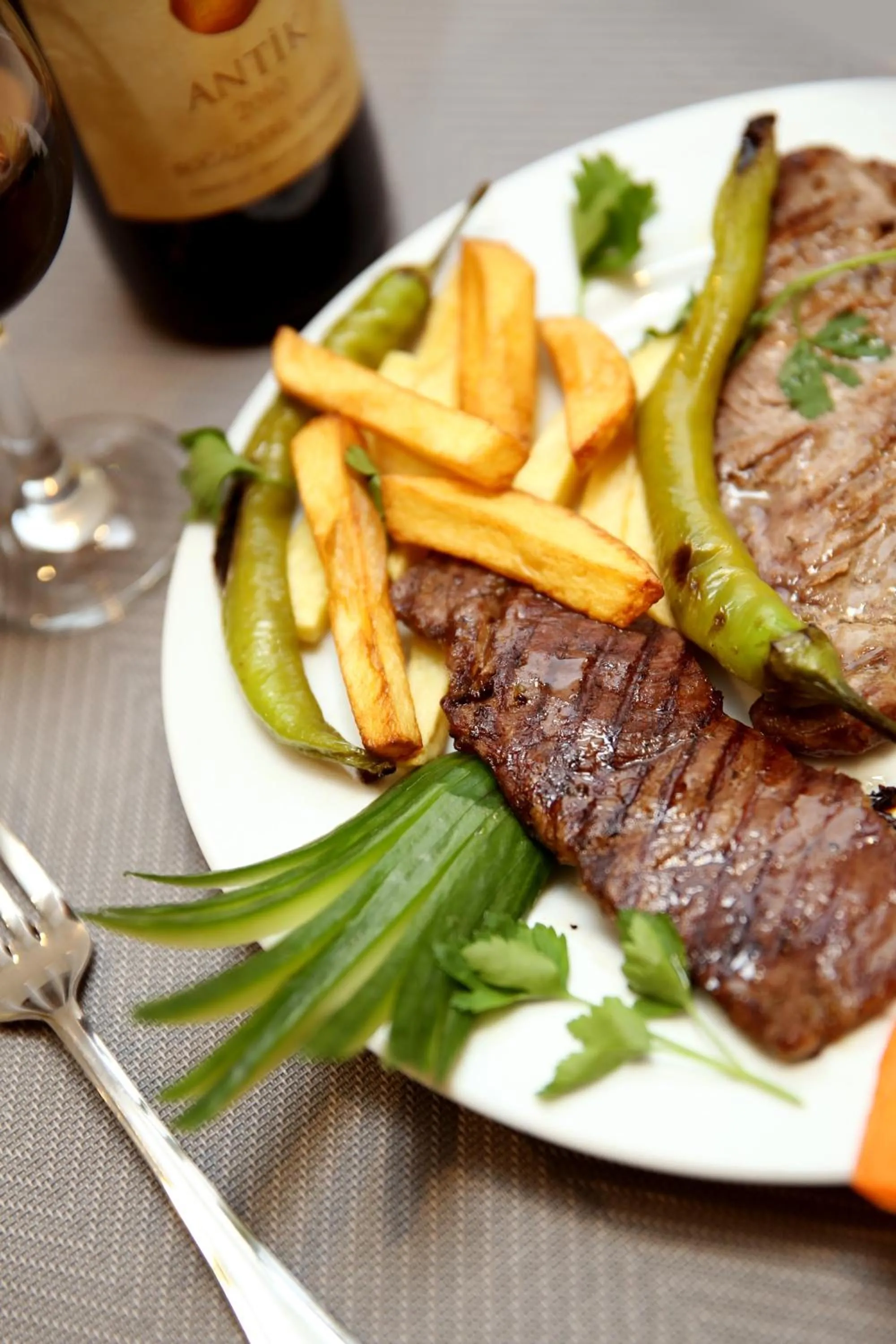 Restaurant/places to eat in Hotel Expocity Istanbul