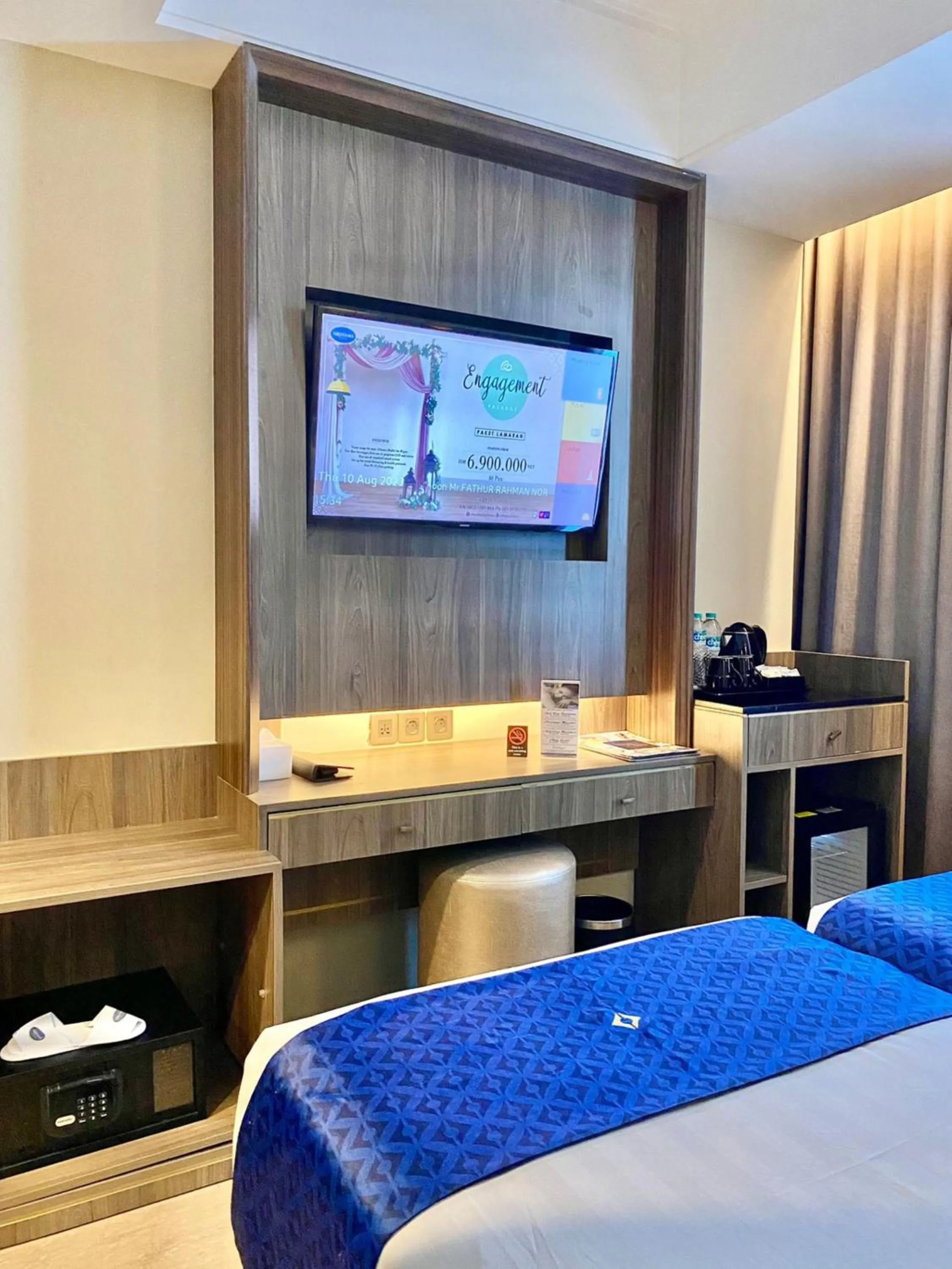 TV and multimedia, Bed in Arthama Tanah Abang Jakarta