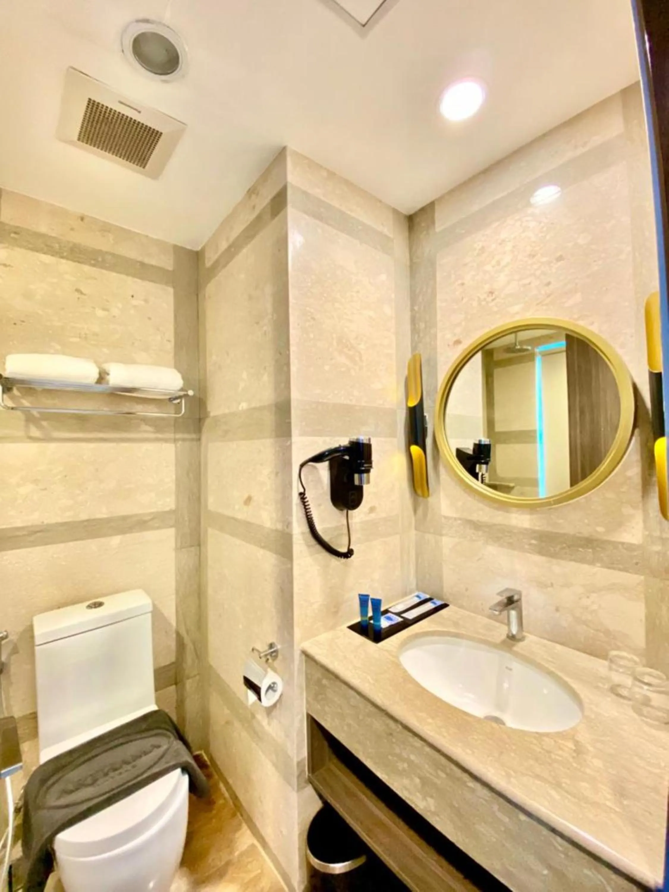 Bathroom in Arthama Tanah Abang Jakarta