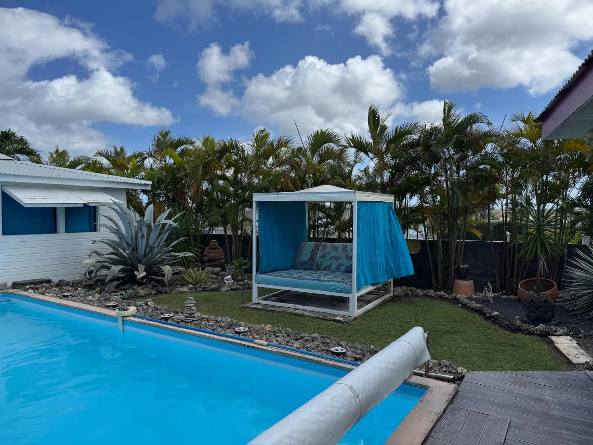 Garden view in Au Bel'vue chez Sandrine "Gite & Chambre d'hôtes"