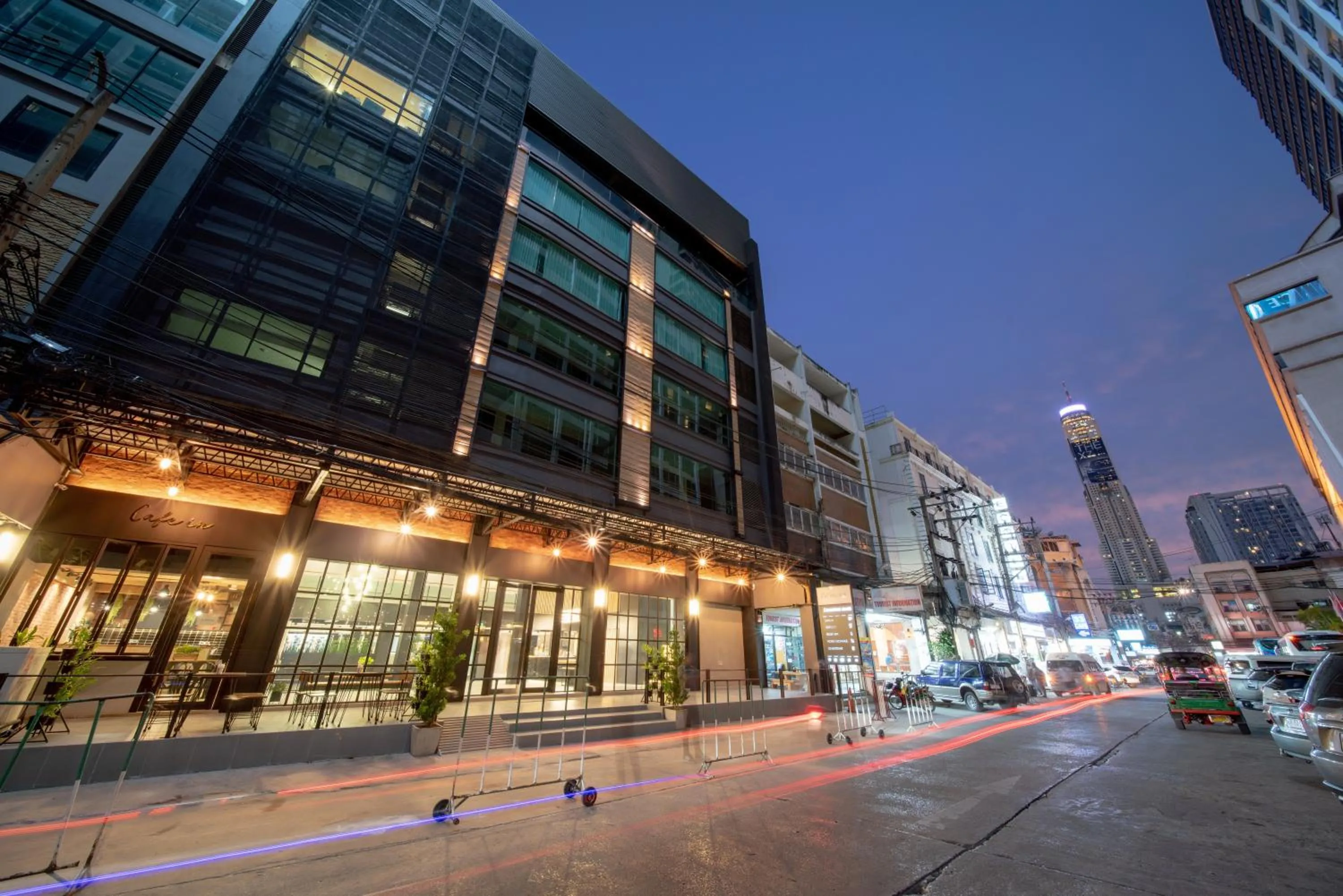 Property building in Loft Bangkok Hotel