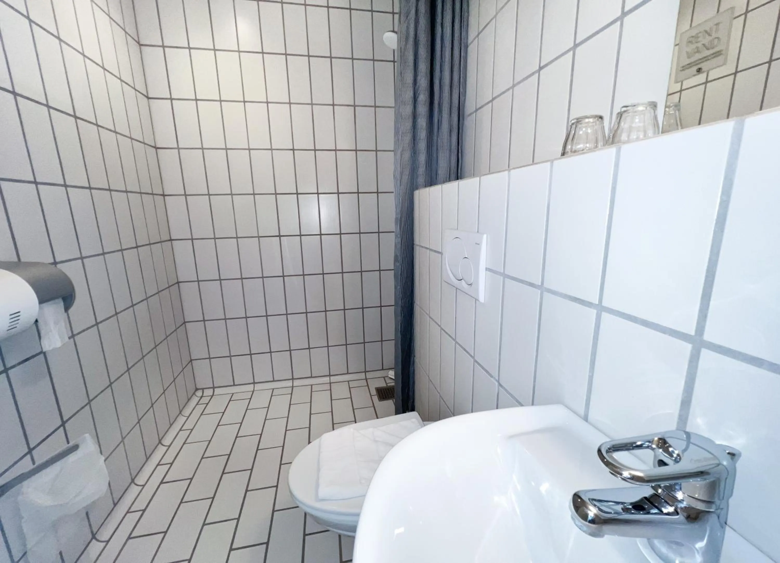 Bathroom in Hotel Frederikshavn