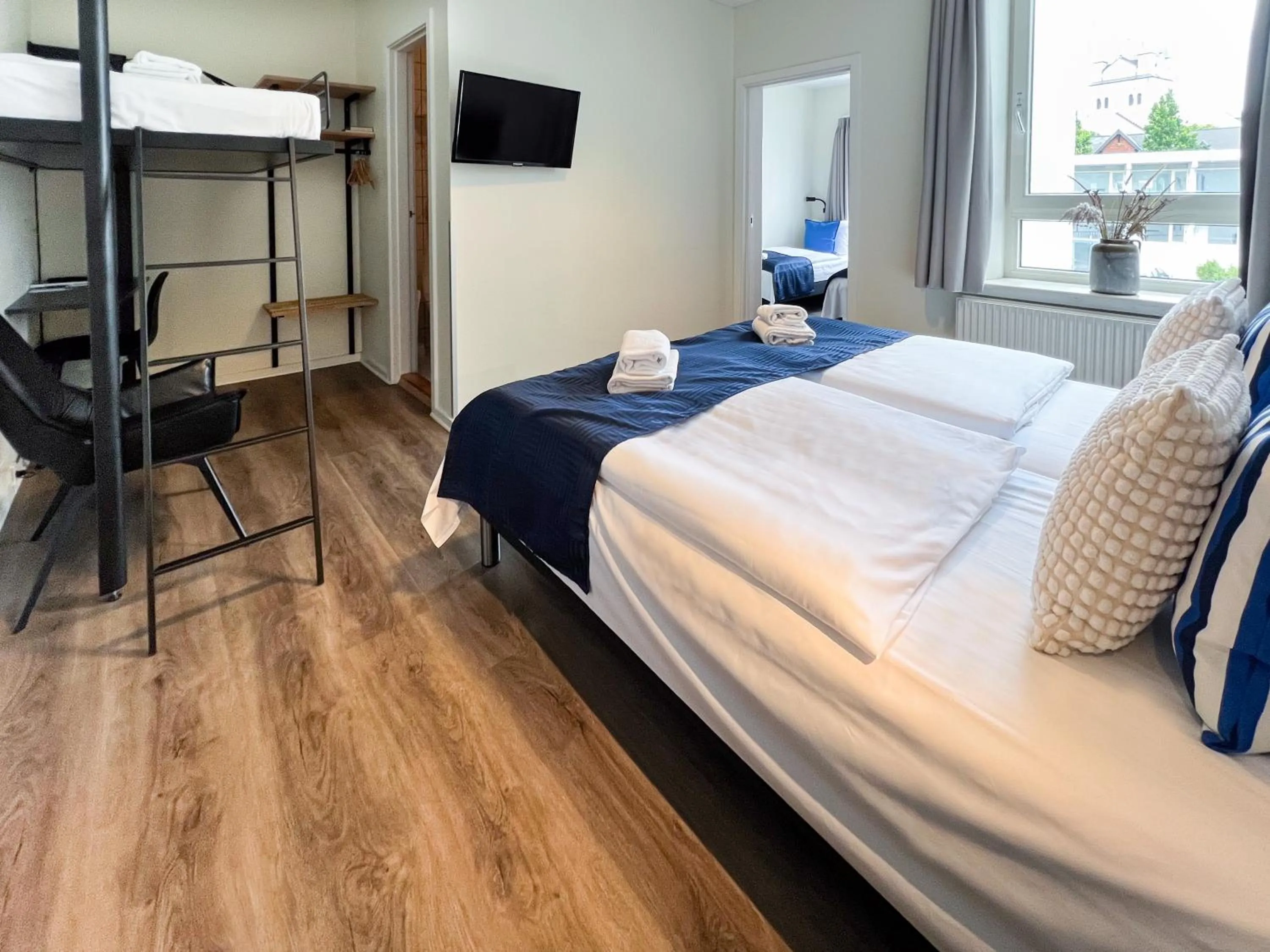 TV and multimedia, Bed in Hotel Frederikshavn