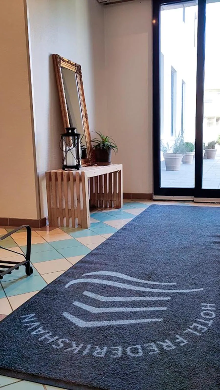 Facade/entrance in Hotel Frederikshavn