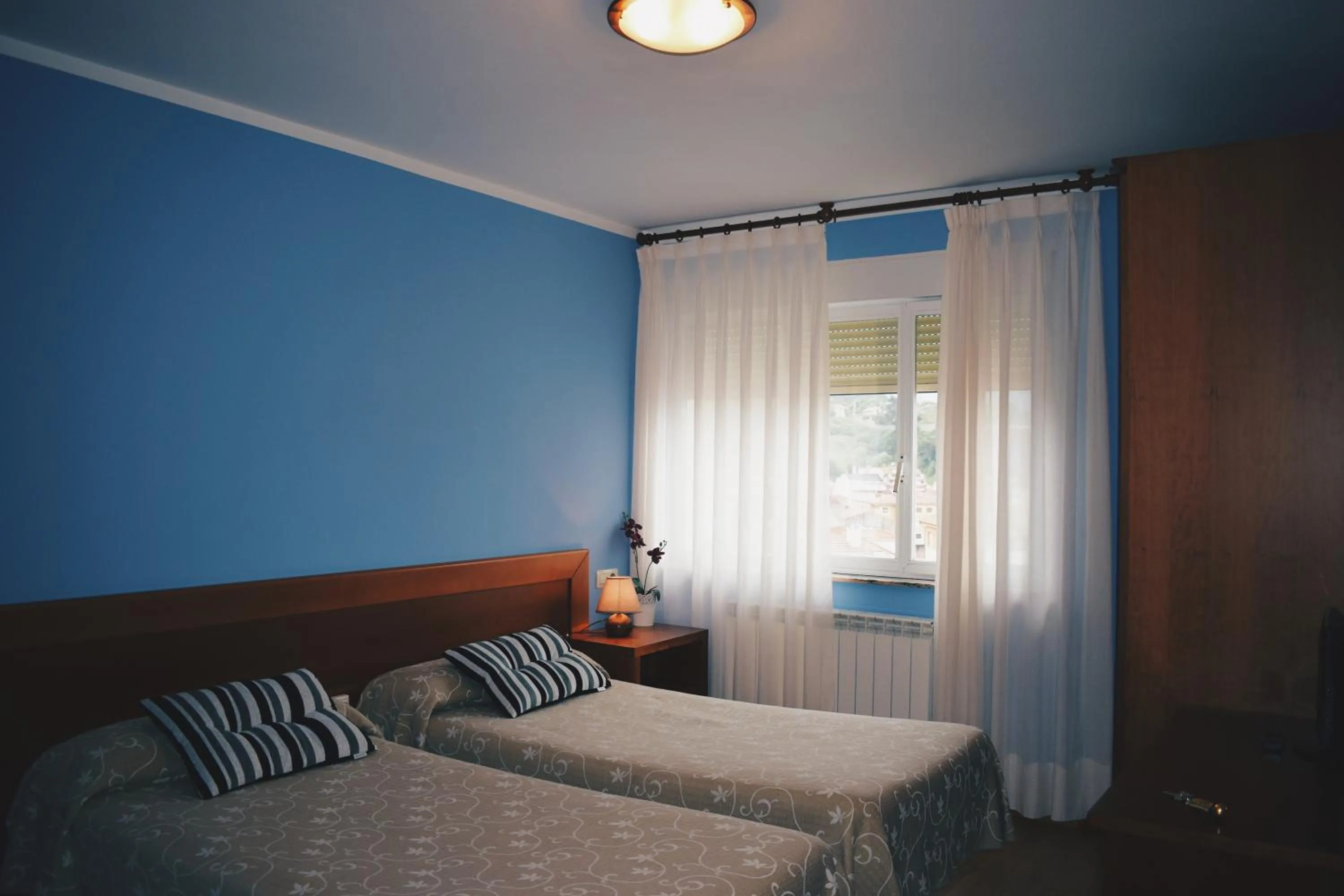 Photo of the whole room in Hotel Brisas del Sella