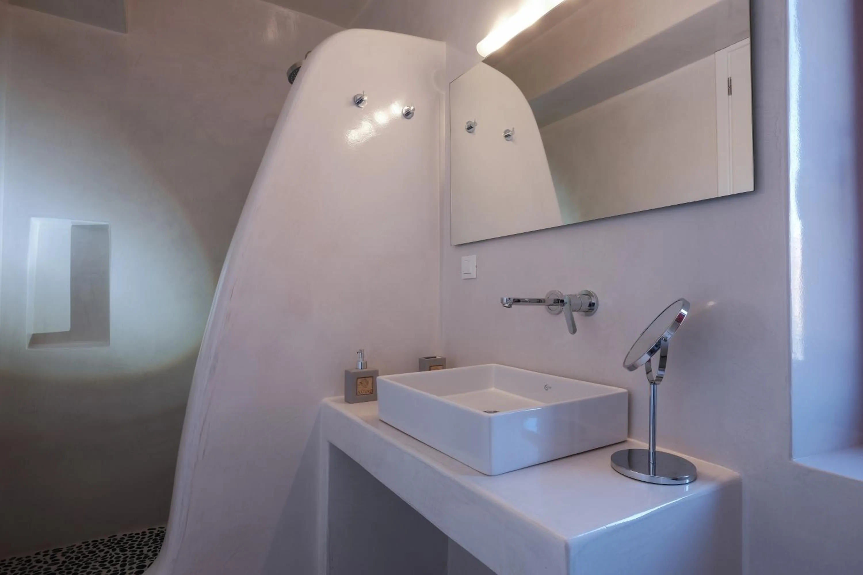 Bathroom in Aplada Suites