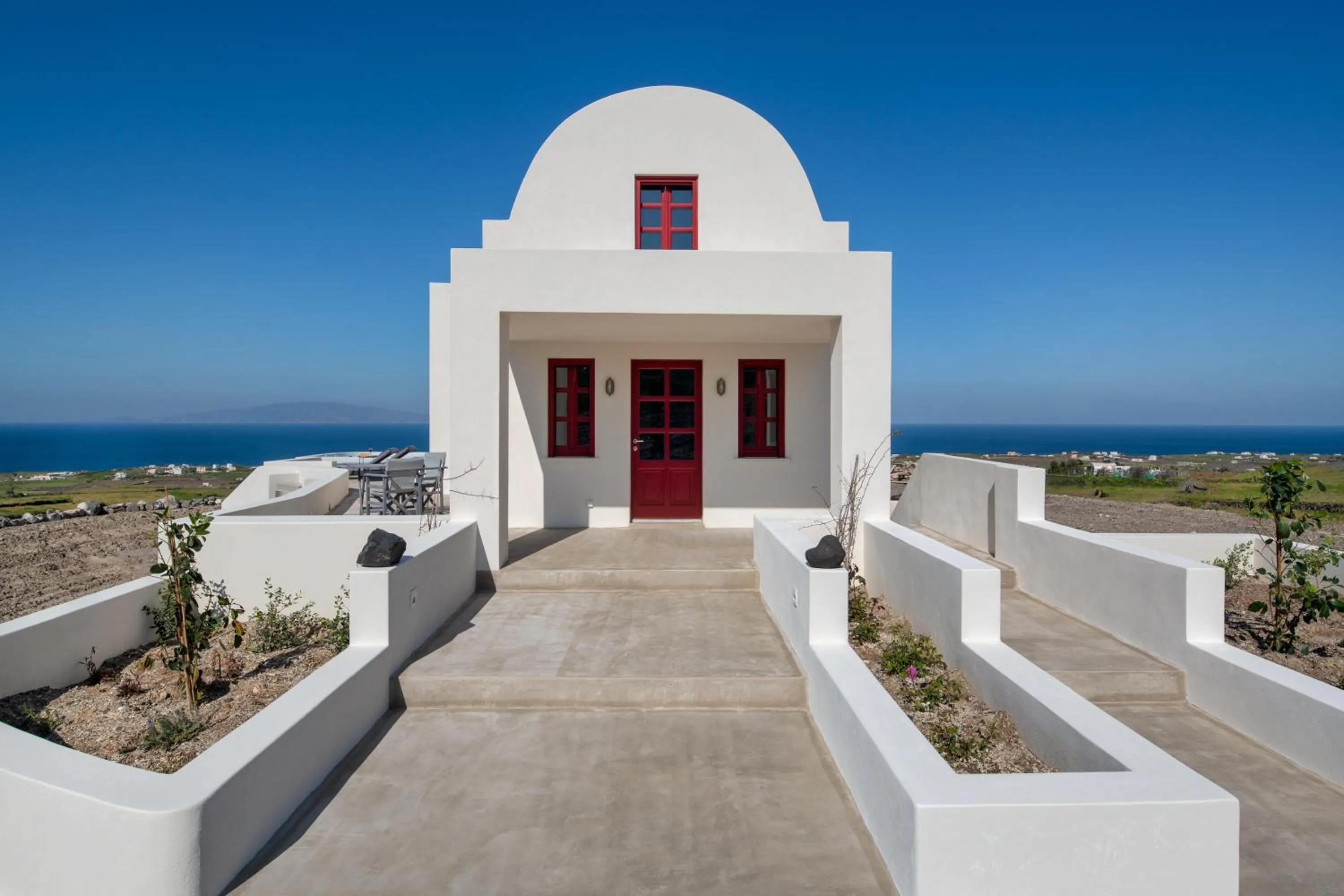 Property building in Aplada Suites