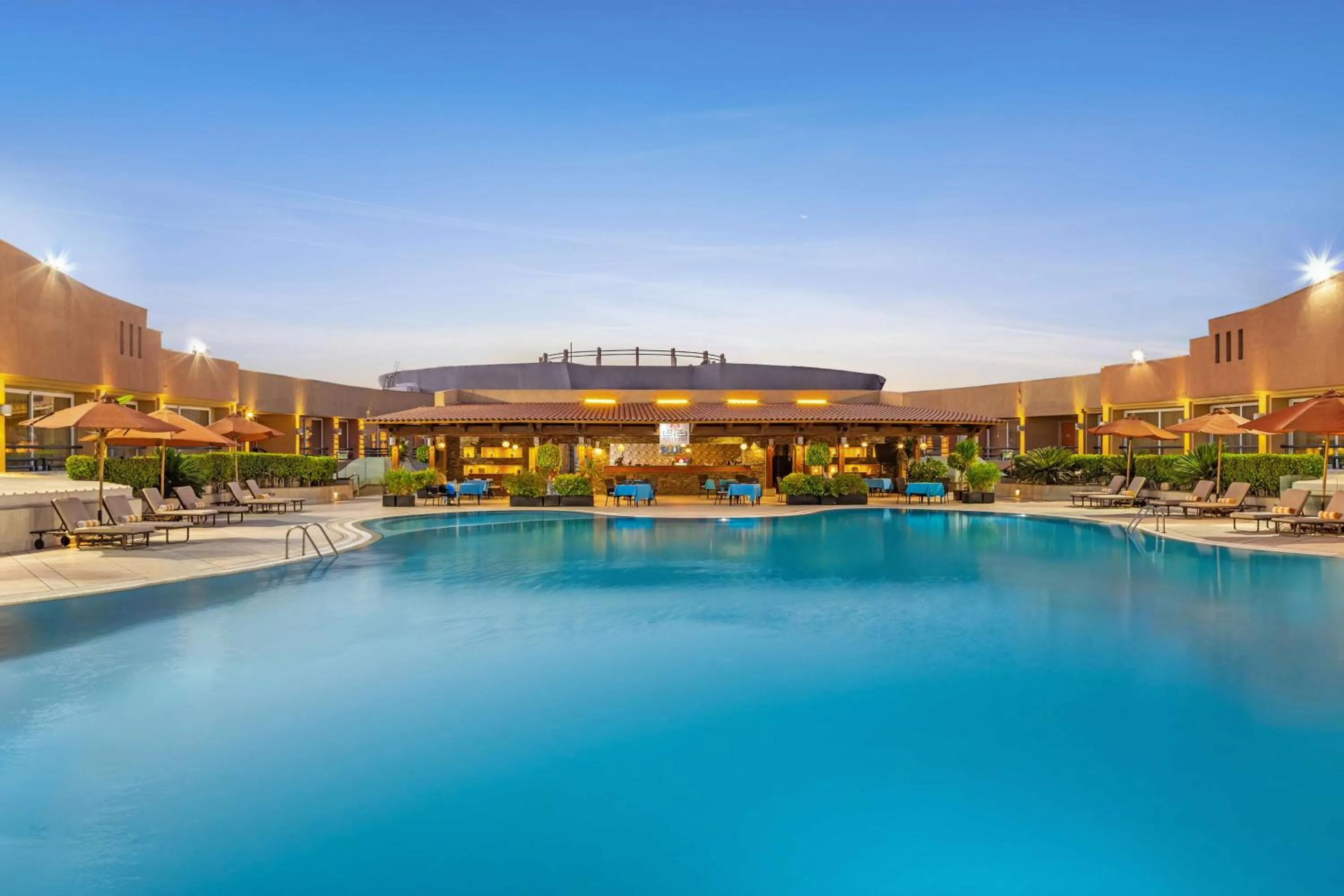 Pool view in Hilton Alexandria Green Plaza