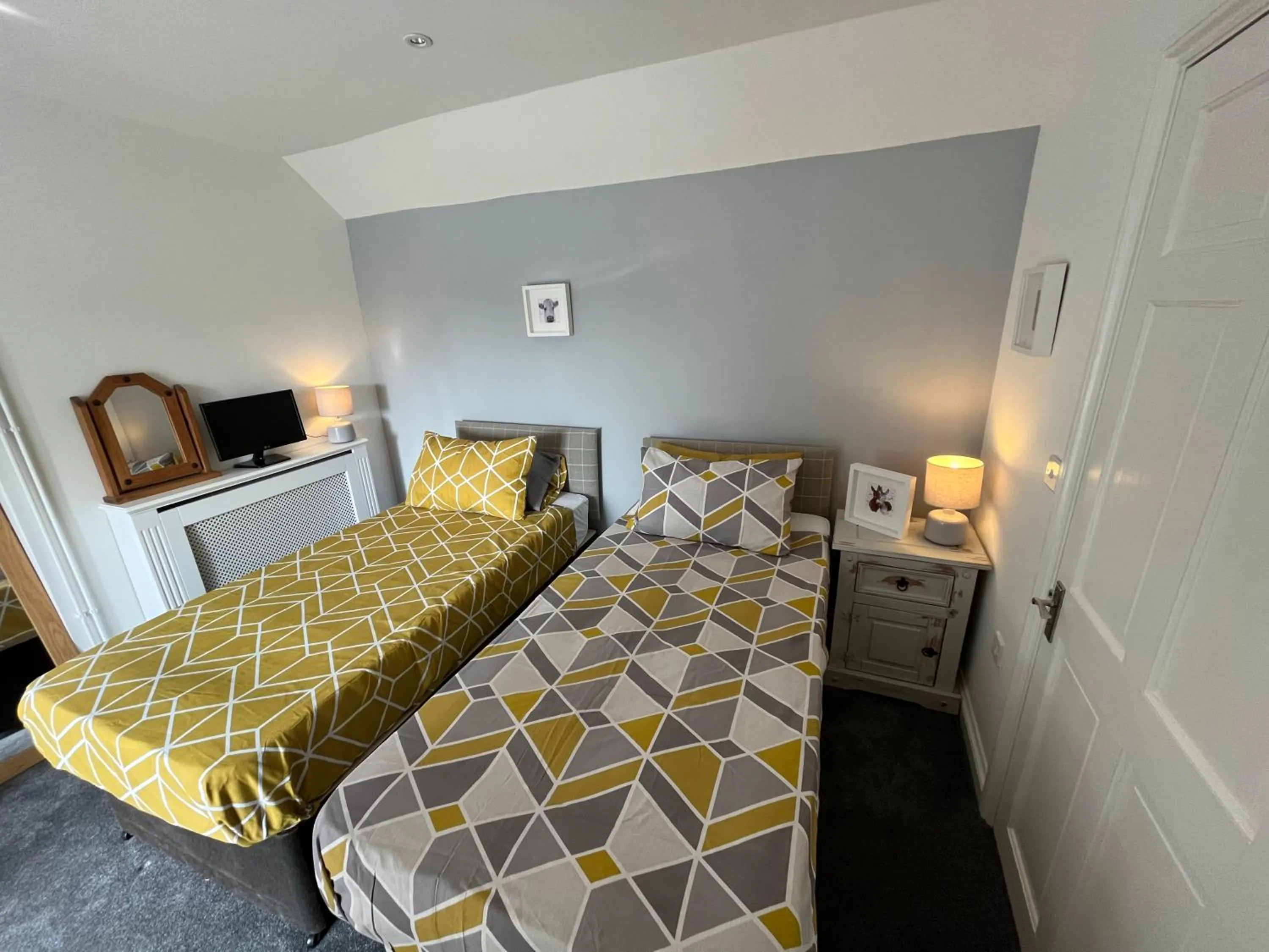 Bed in The Ship Inn - Self Catering Accommodation