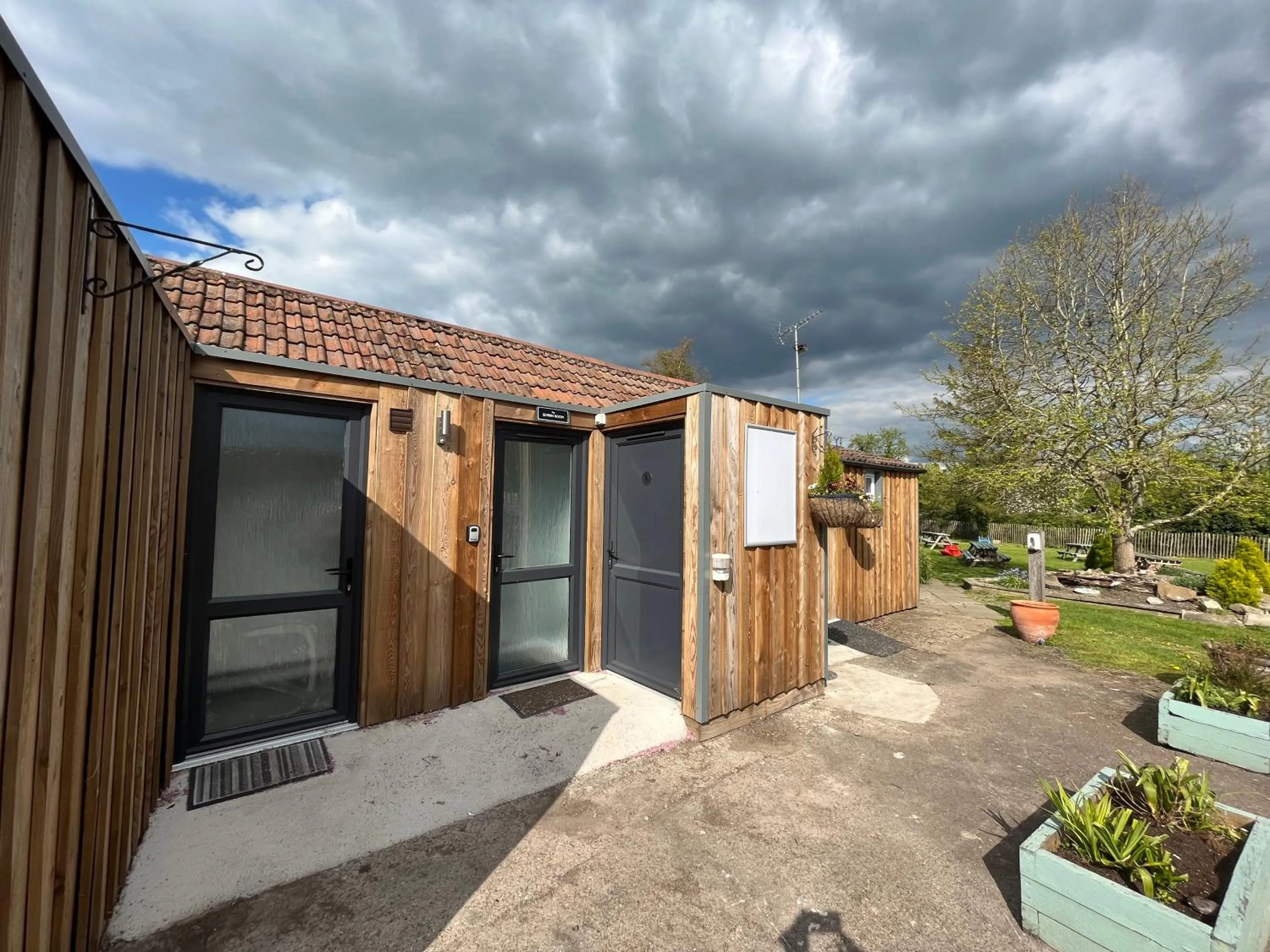 The Ship Inn - Self Catering Accommodation