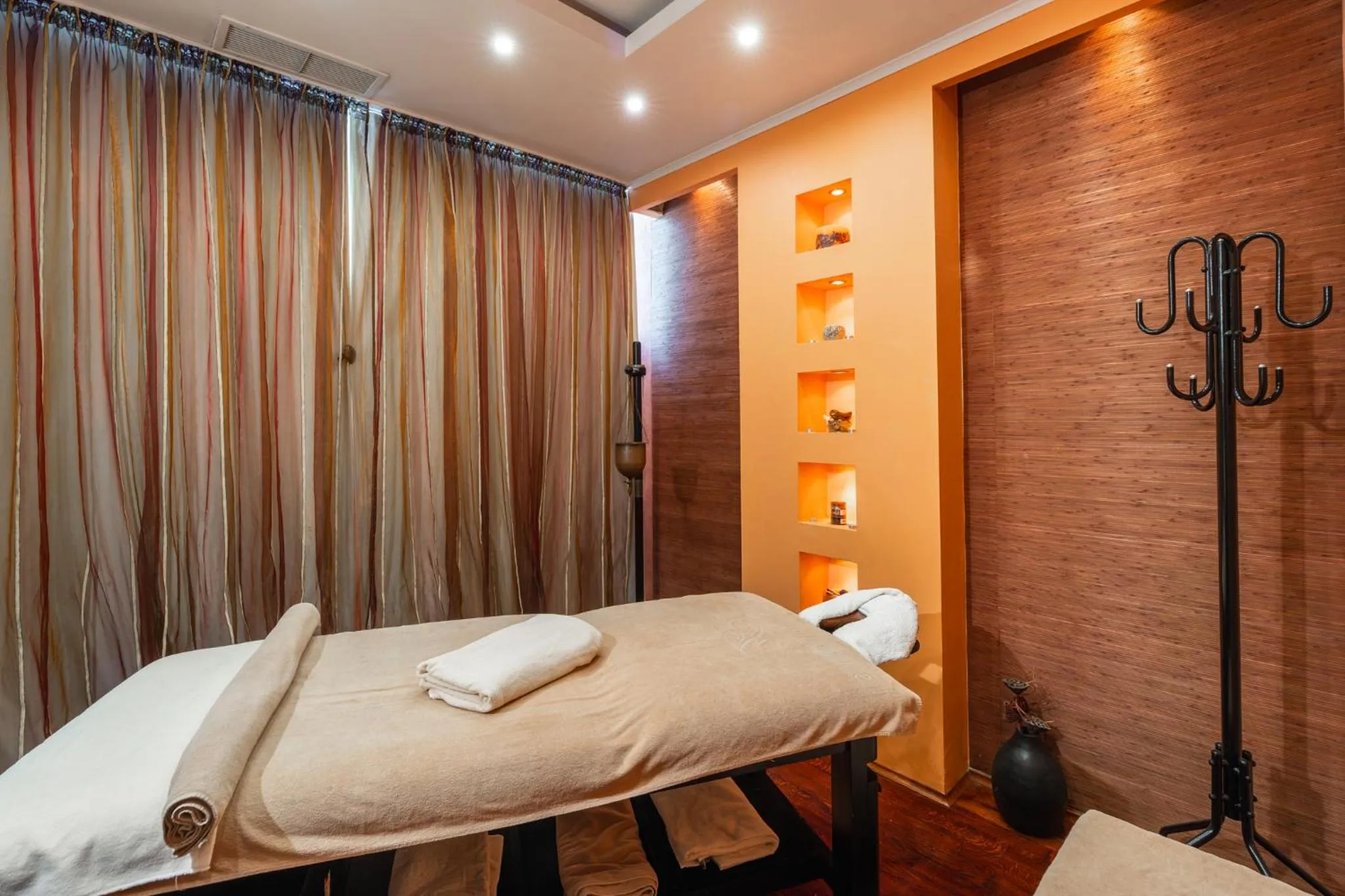 Spa and wellness centre/facilities, Bed in Festa Panorama Hotel