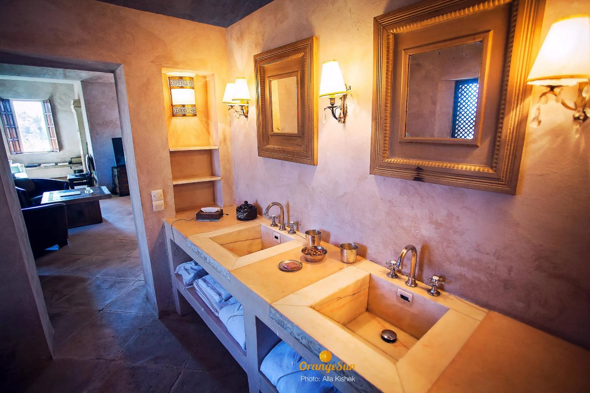 Bathroom in Ksar Char-Bagh Small Luxury Hotels