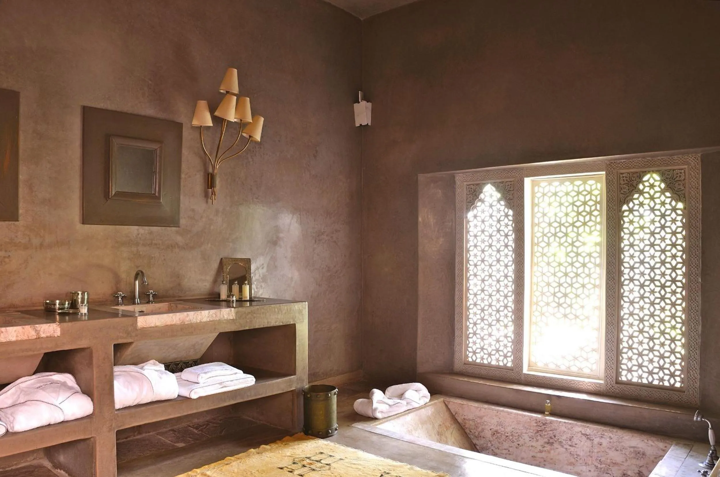 Decorative detail, Bed in Ksar Char-Bagh Small Luxury Hotels