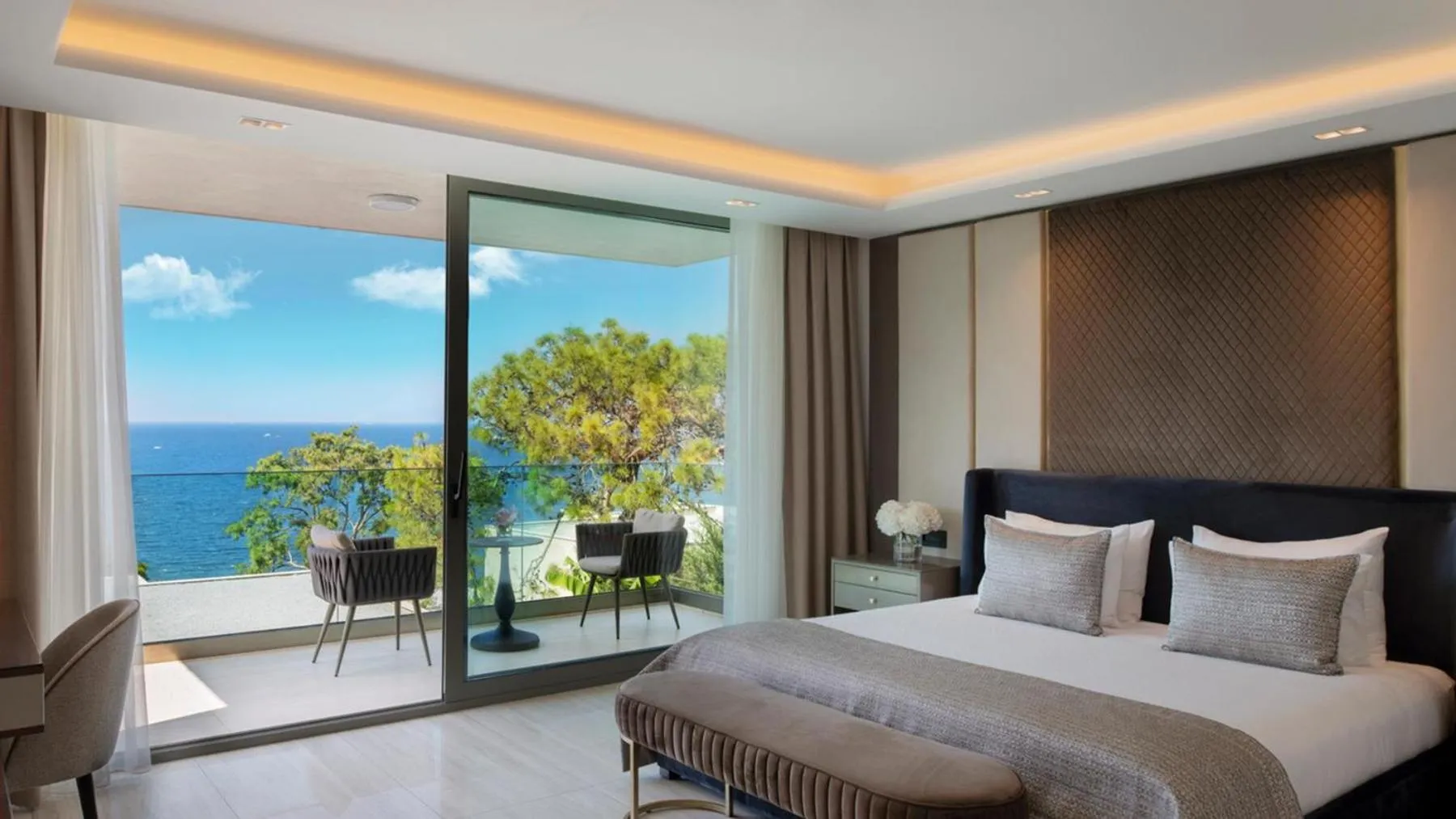 Photo of the whole room, Bed in Vogue Hotel Supreme Bodrum