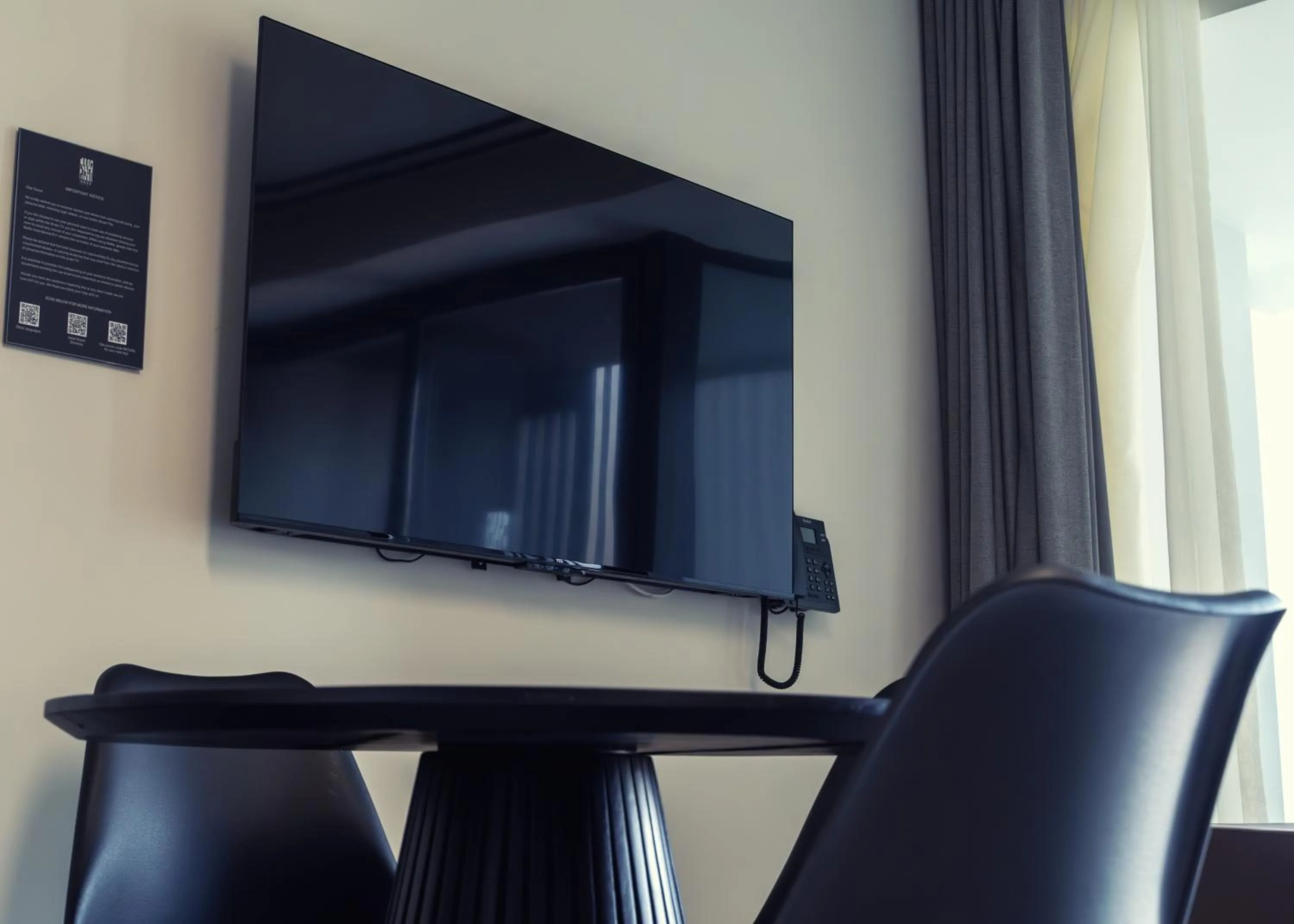 Onyx Suites & Apartments