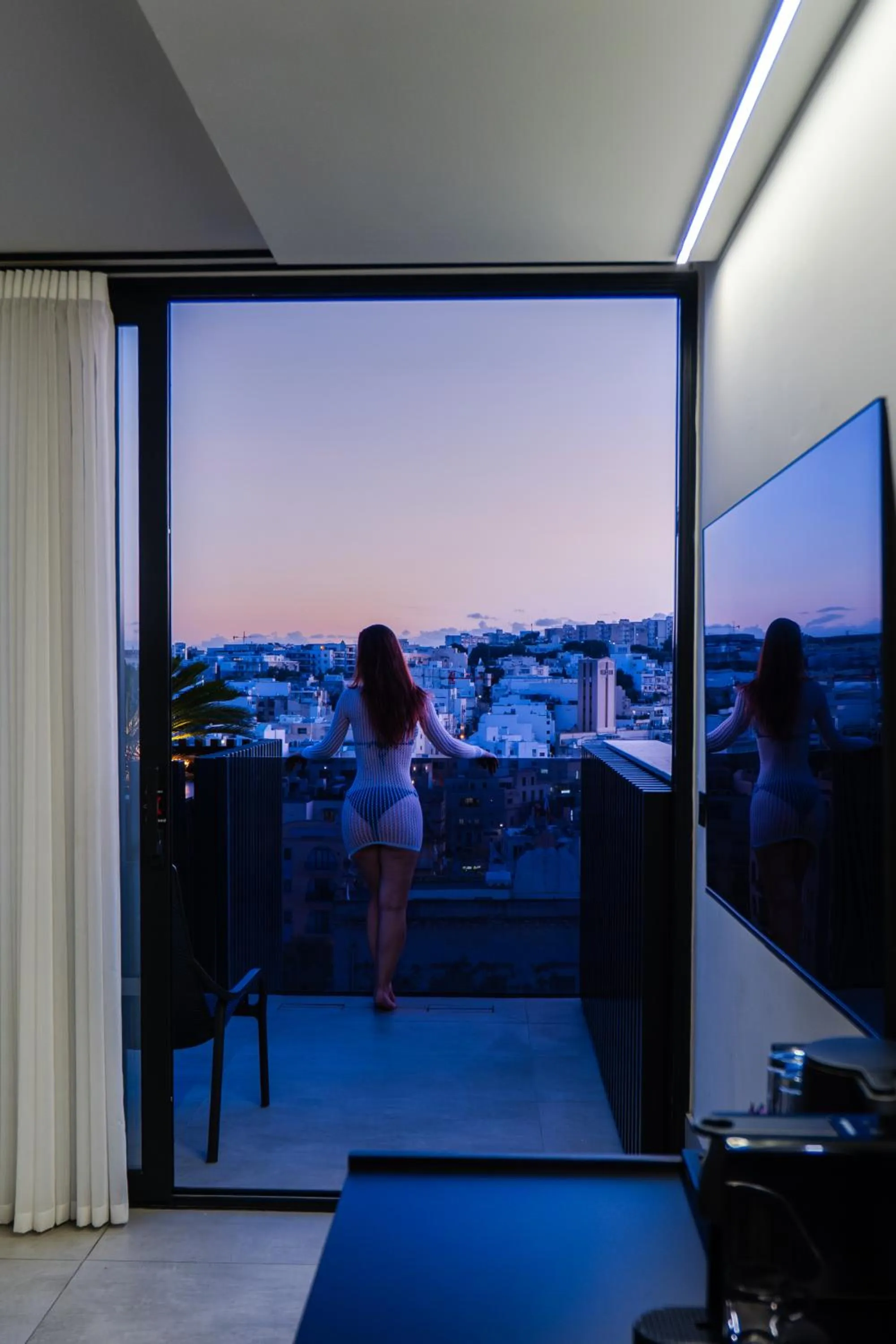 People in Onyx Hotel