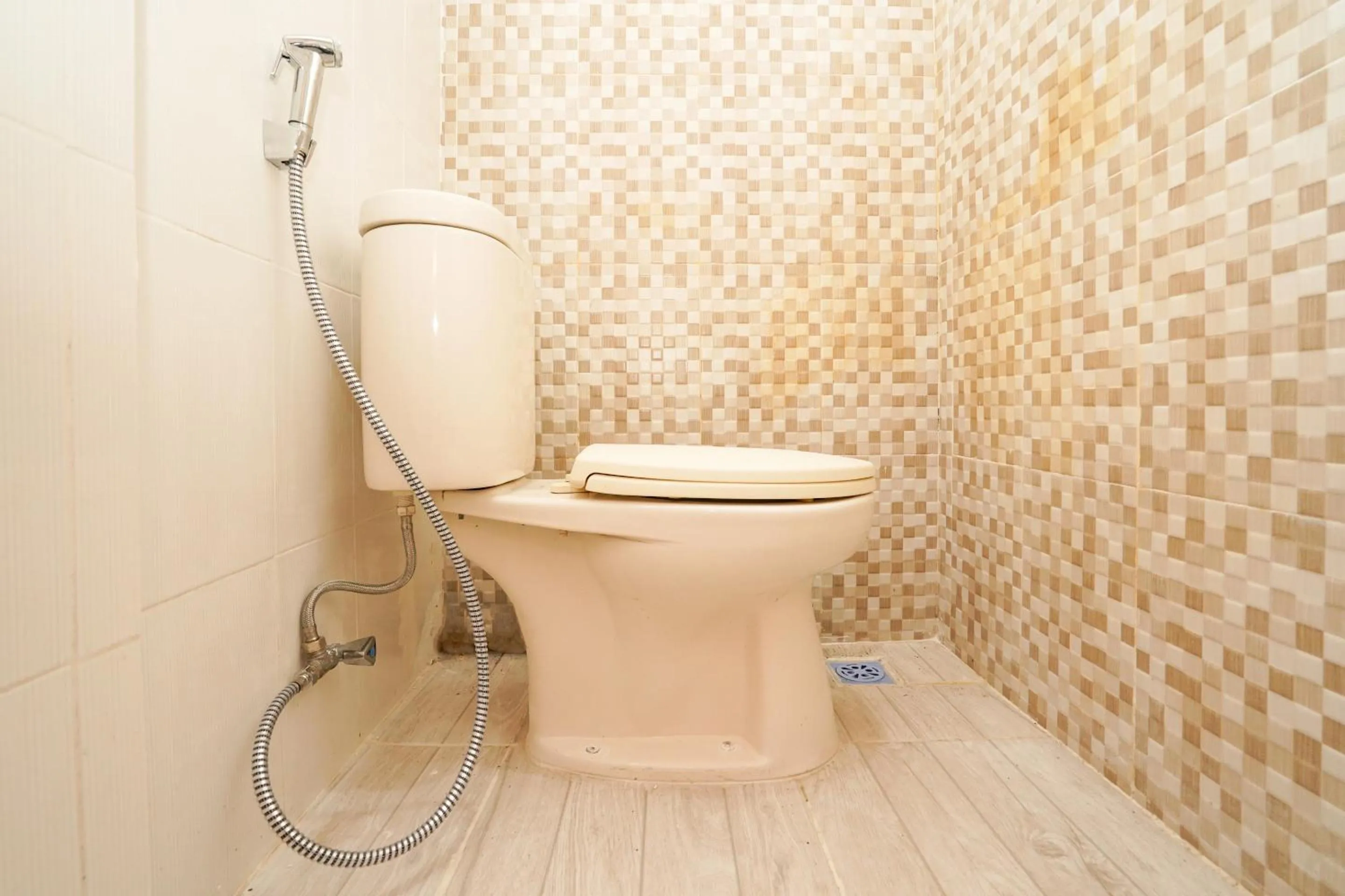 Bathroom in Hotel O Naomi Heritage