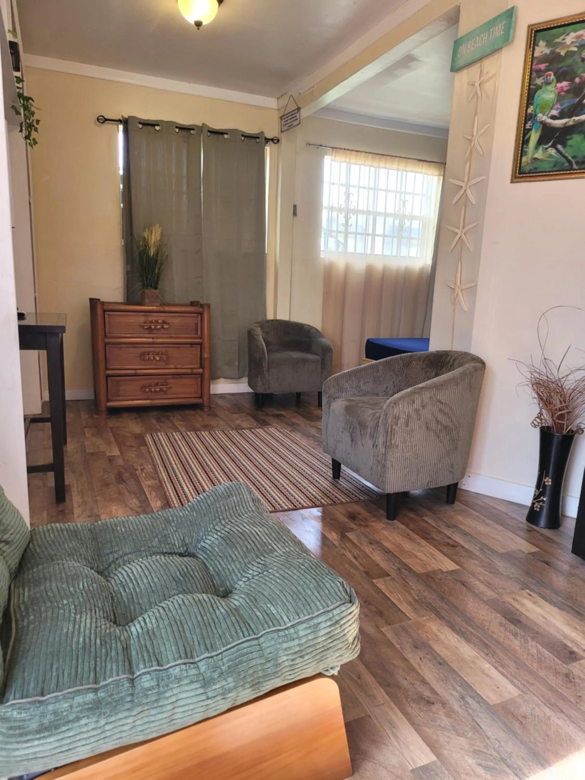 Facade/entrance in Cocoplum Rest N Hideaway #1