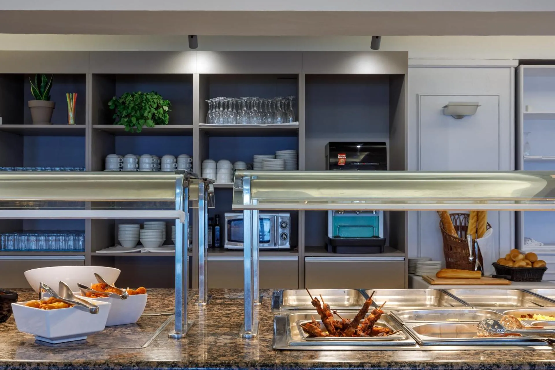 Restaurant/places to eat in RVHotels Nieves Mar