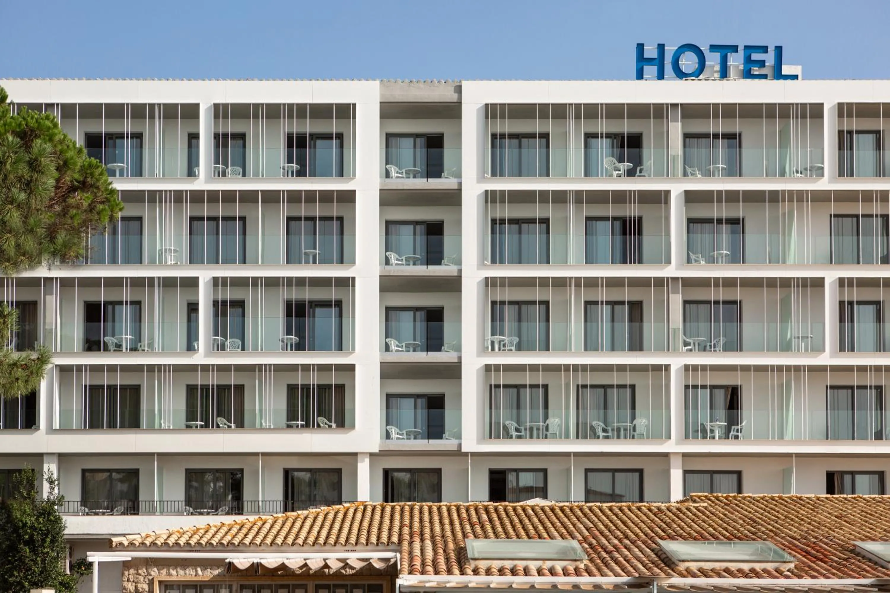 Facade/entrance in RVHotels Nieves Mar