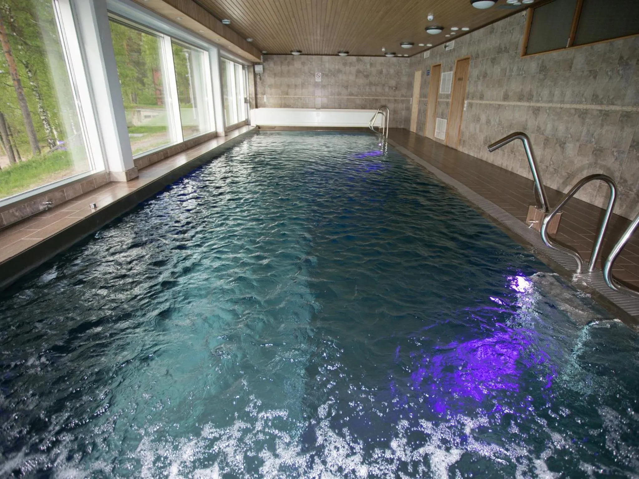 Pool view in Hotelli Salpa