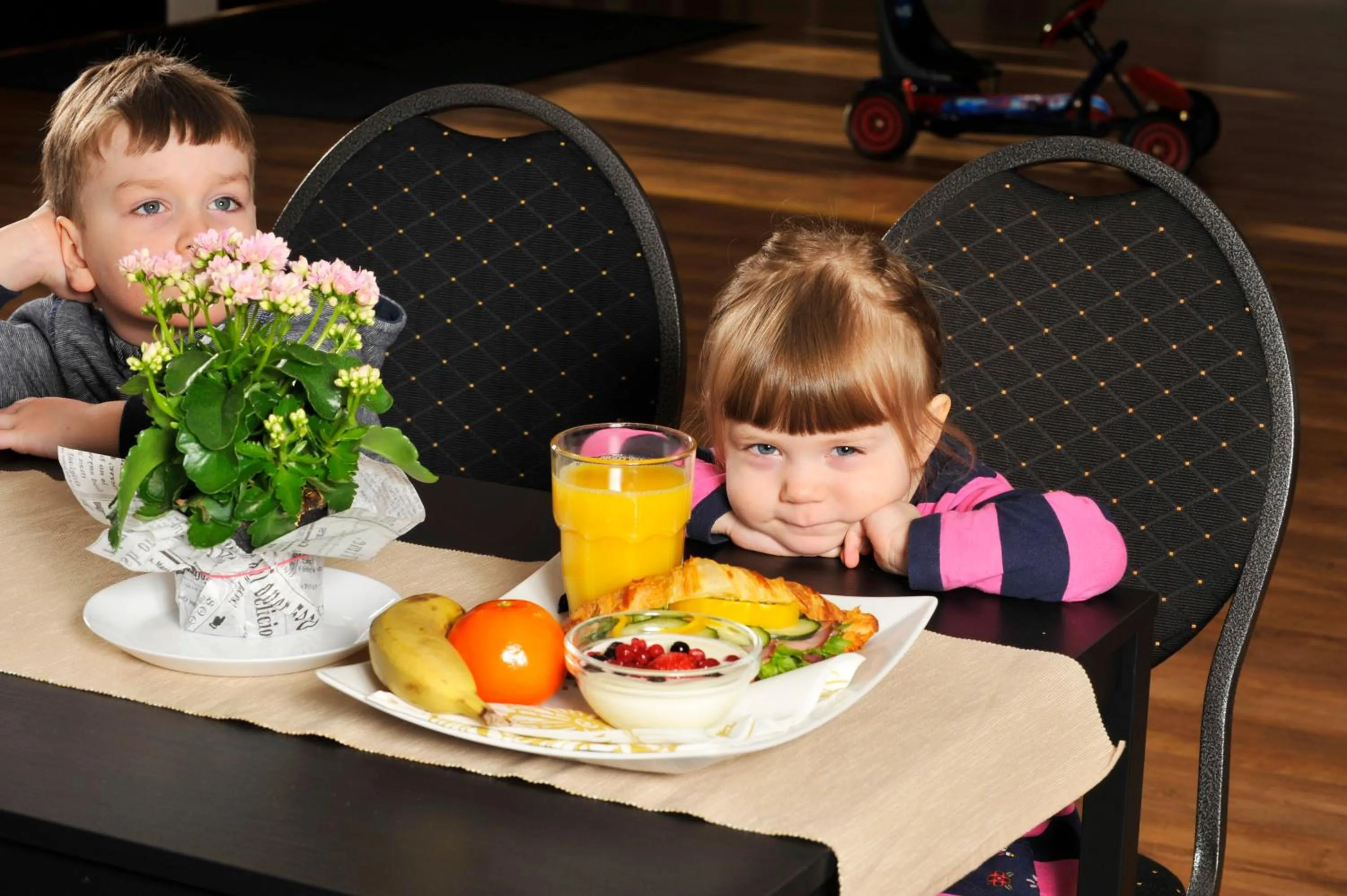 People in Hotelli Salpa