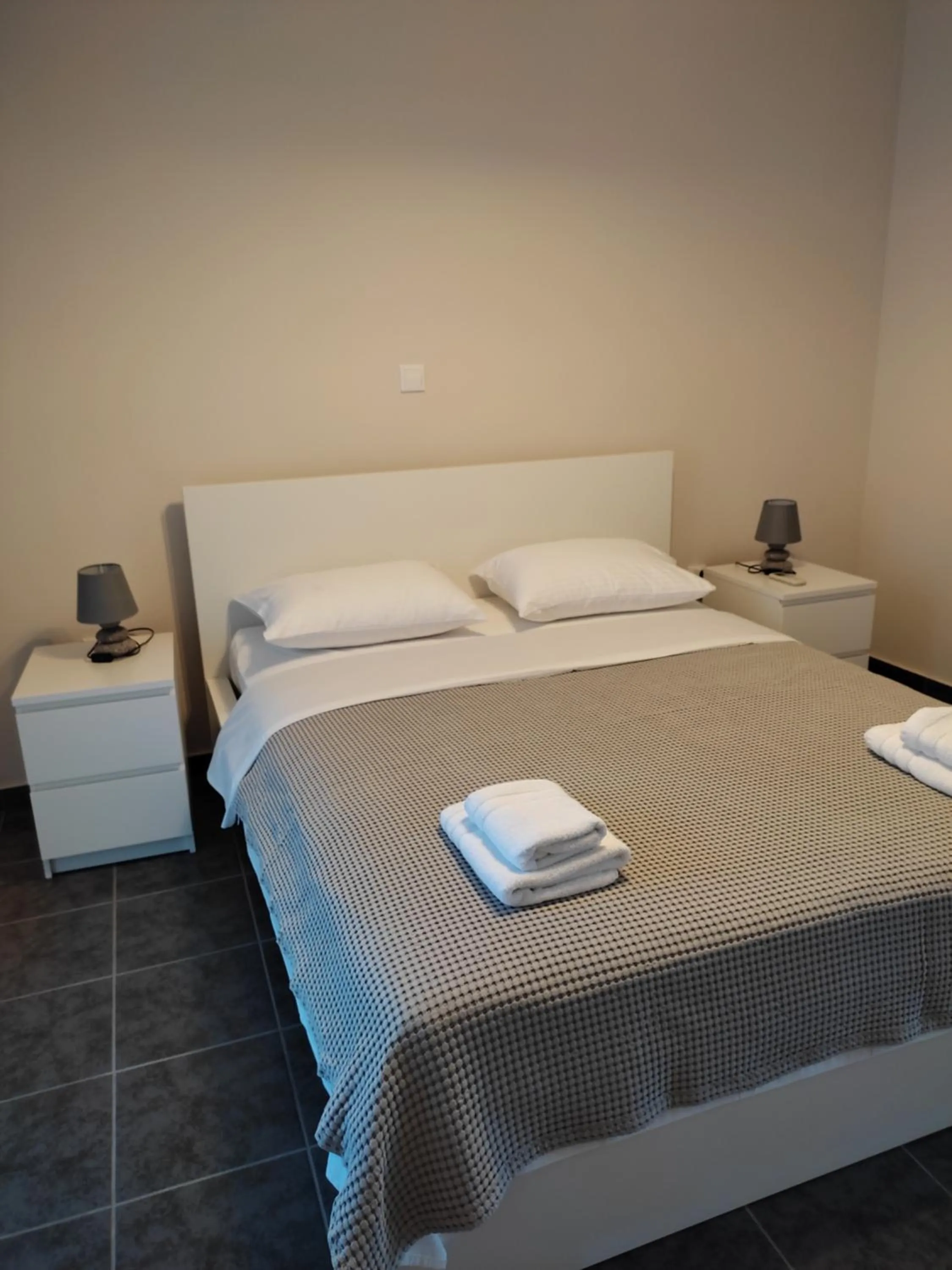 Bed in Double M near Athens Airport