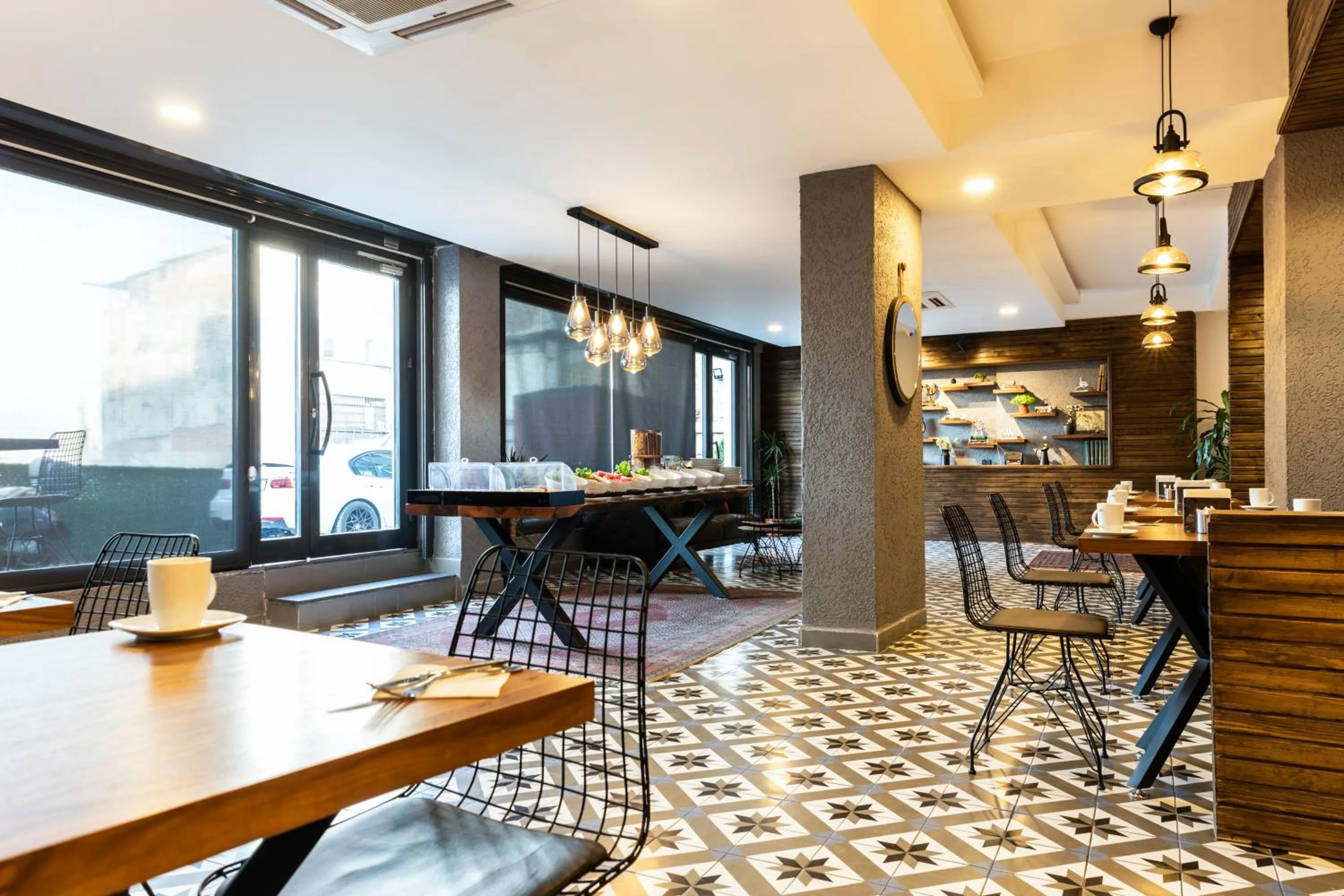 Restaurant/places to eat in DORUK PALAS HOTEL