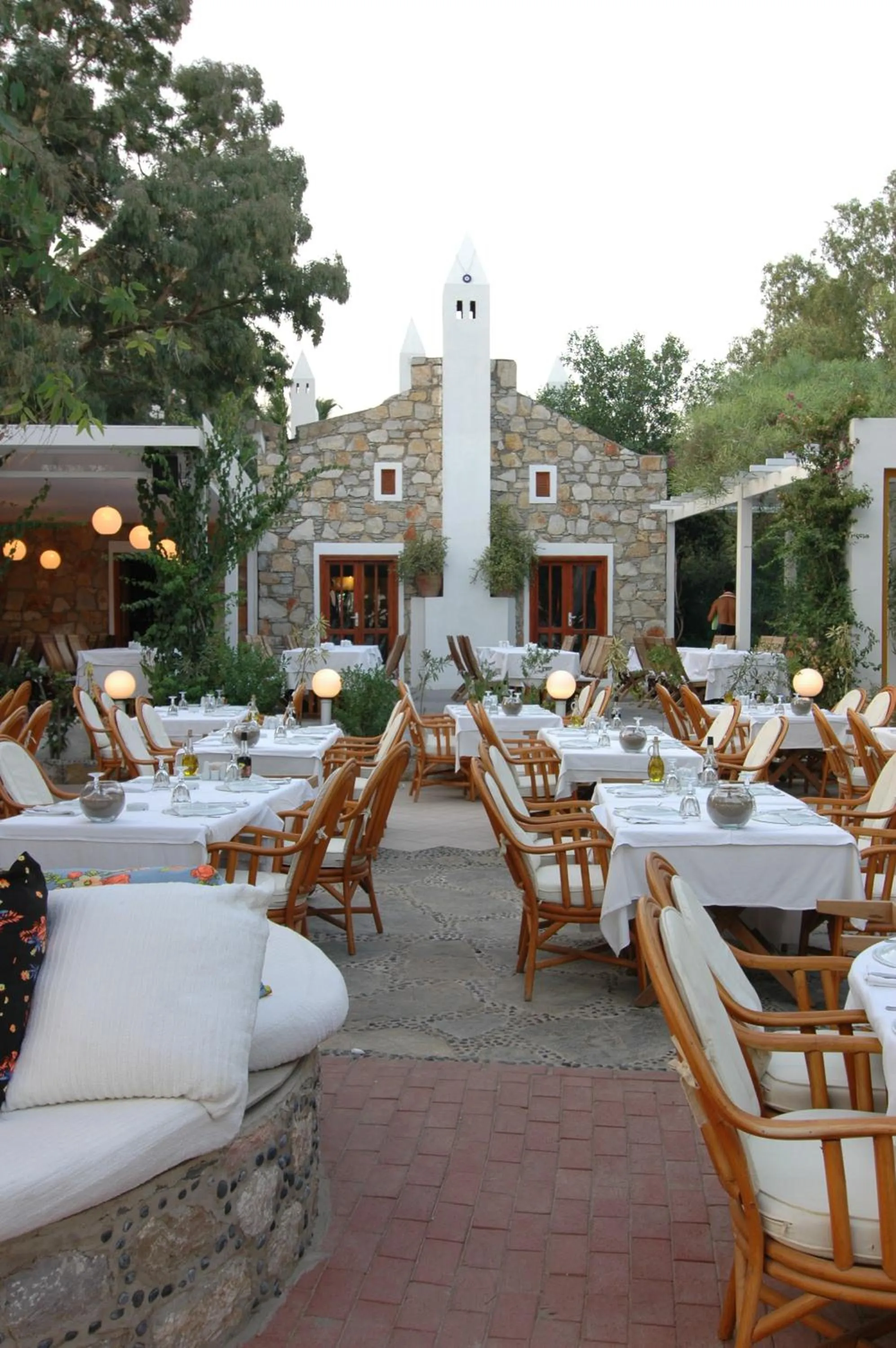 Restaurant/places to eat in Okaliptus Otel