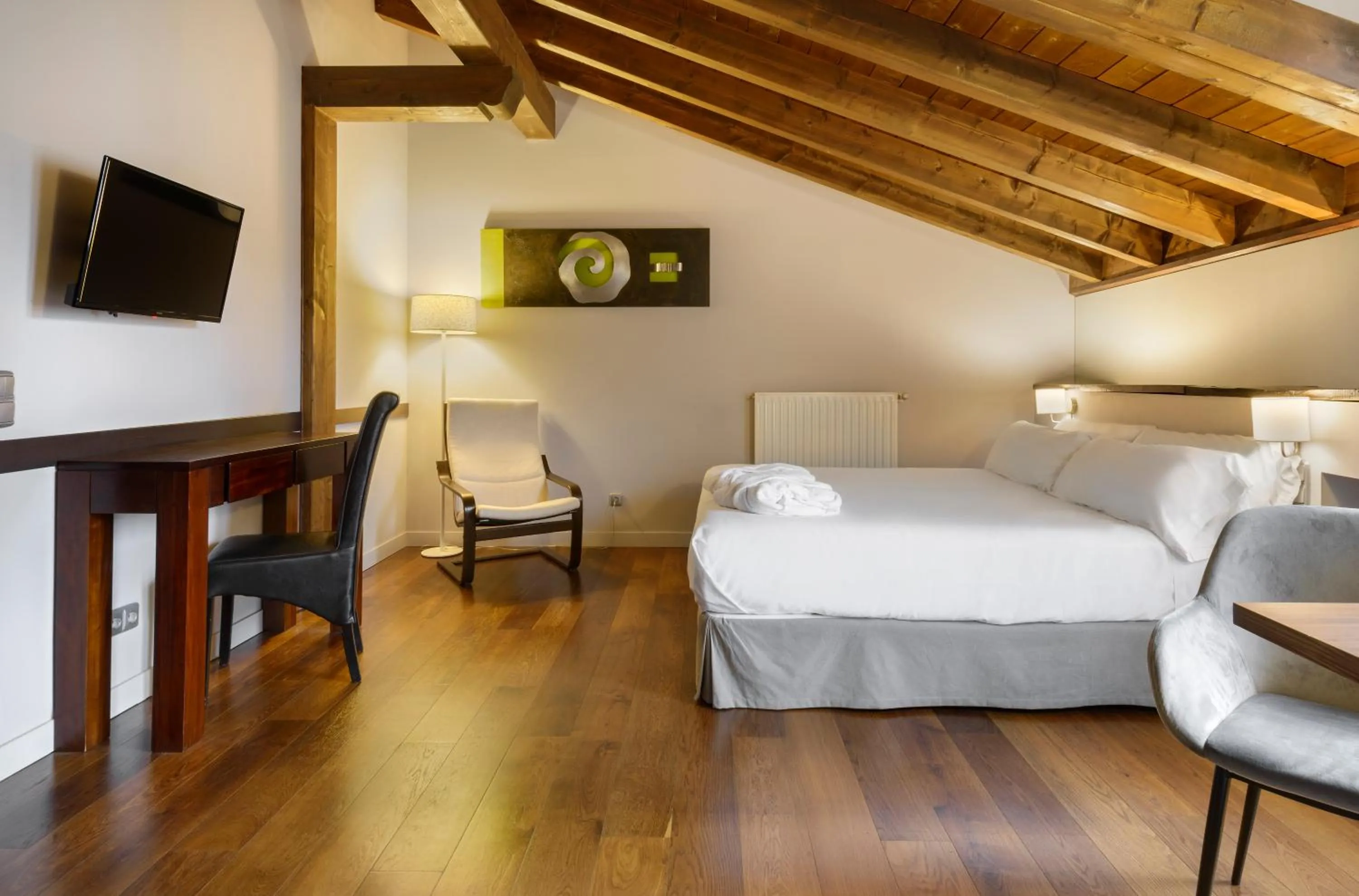 Bed in Hotel Rural Iribarnia