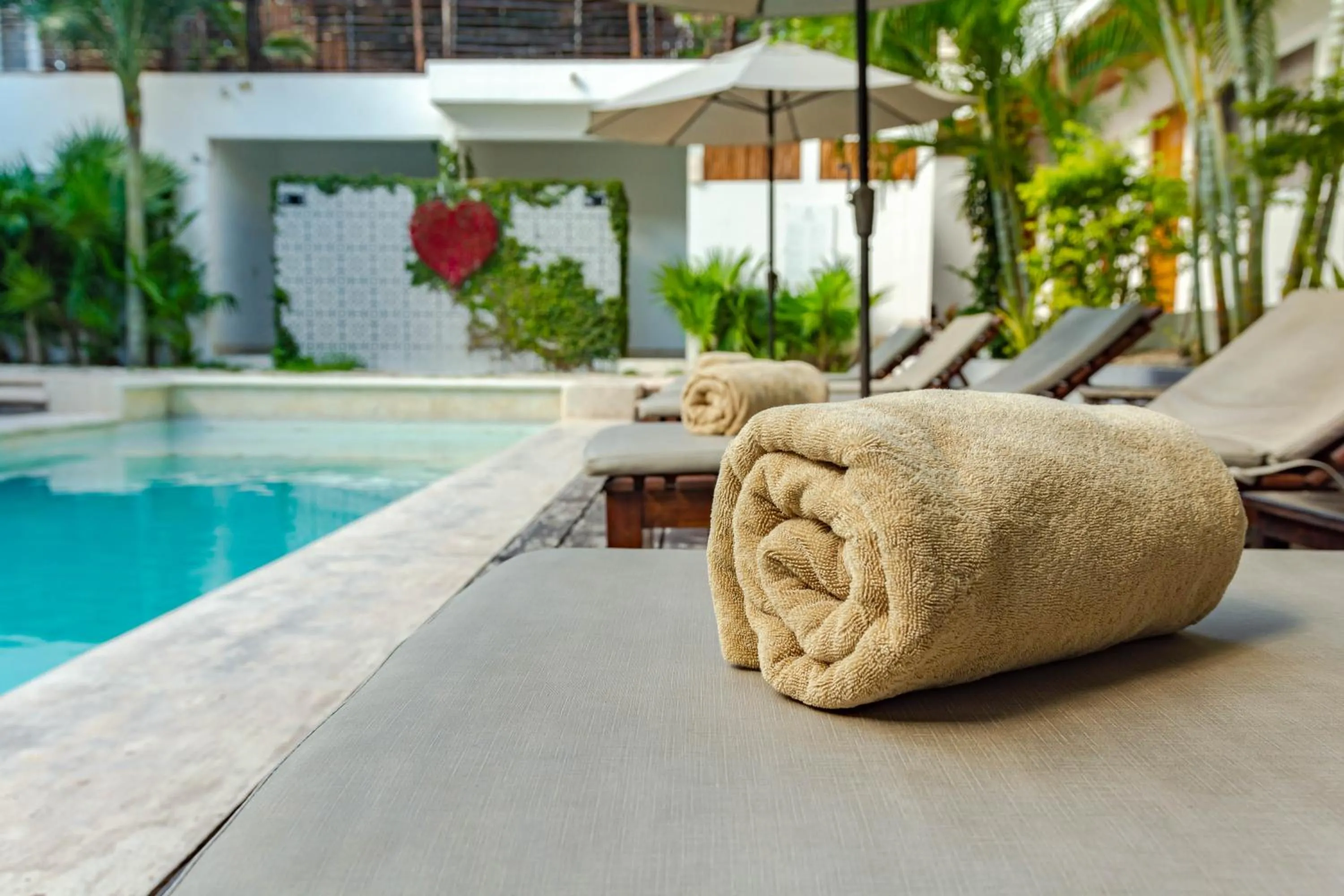 Swimming pool in Kaab Tulum