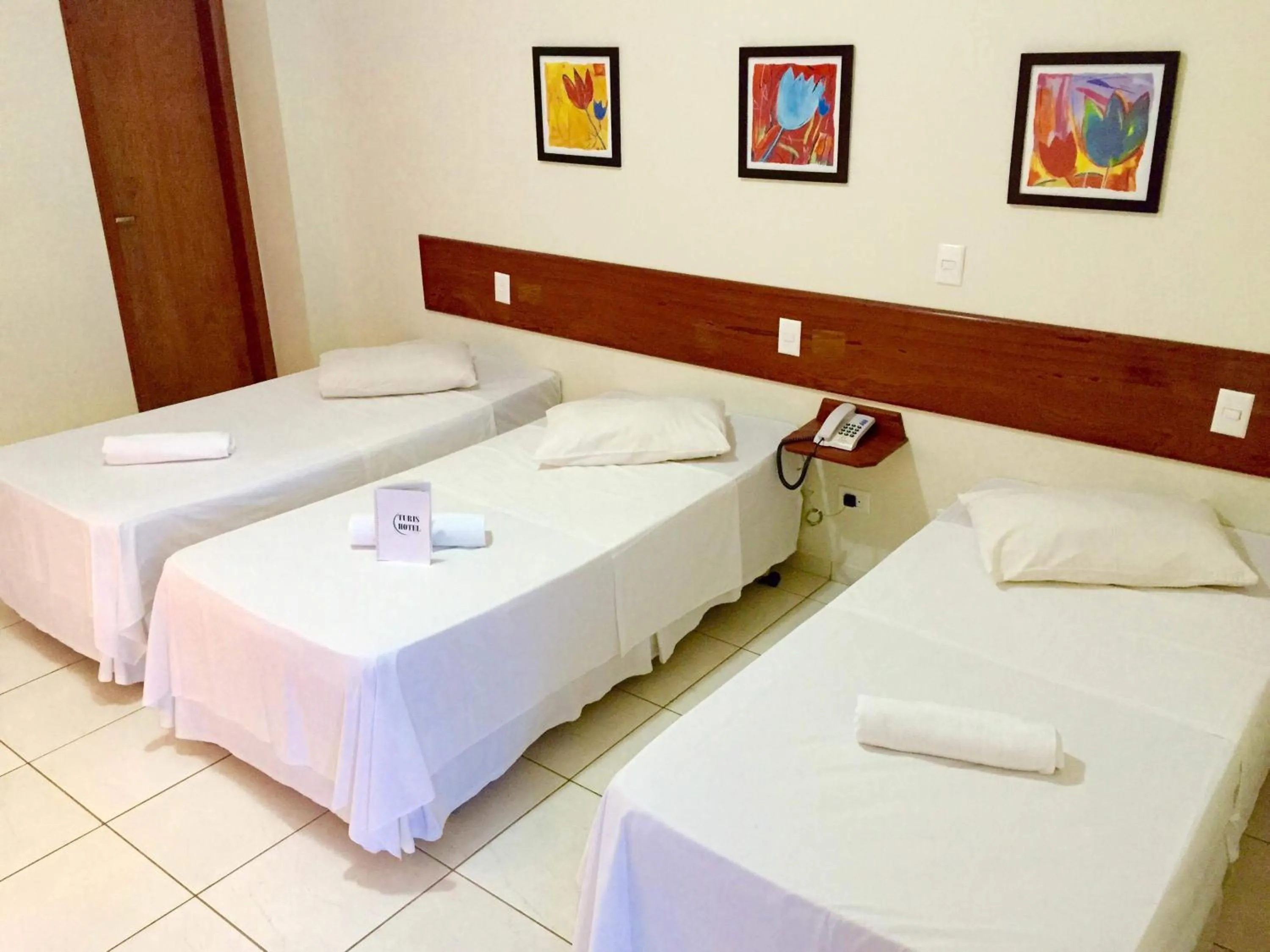 Bed in Turis Hotel Centro