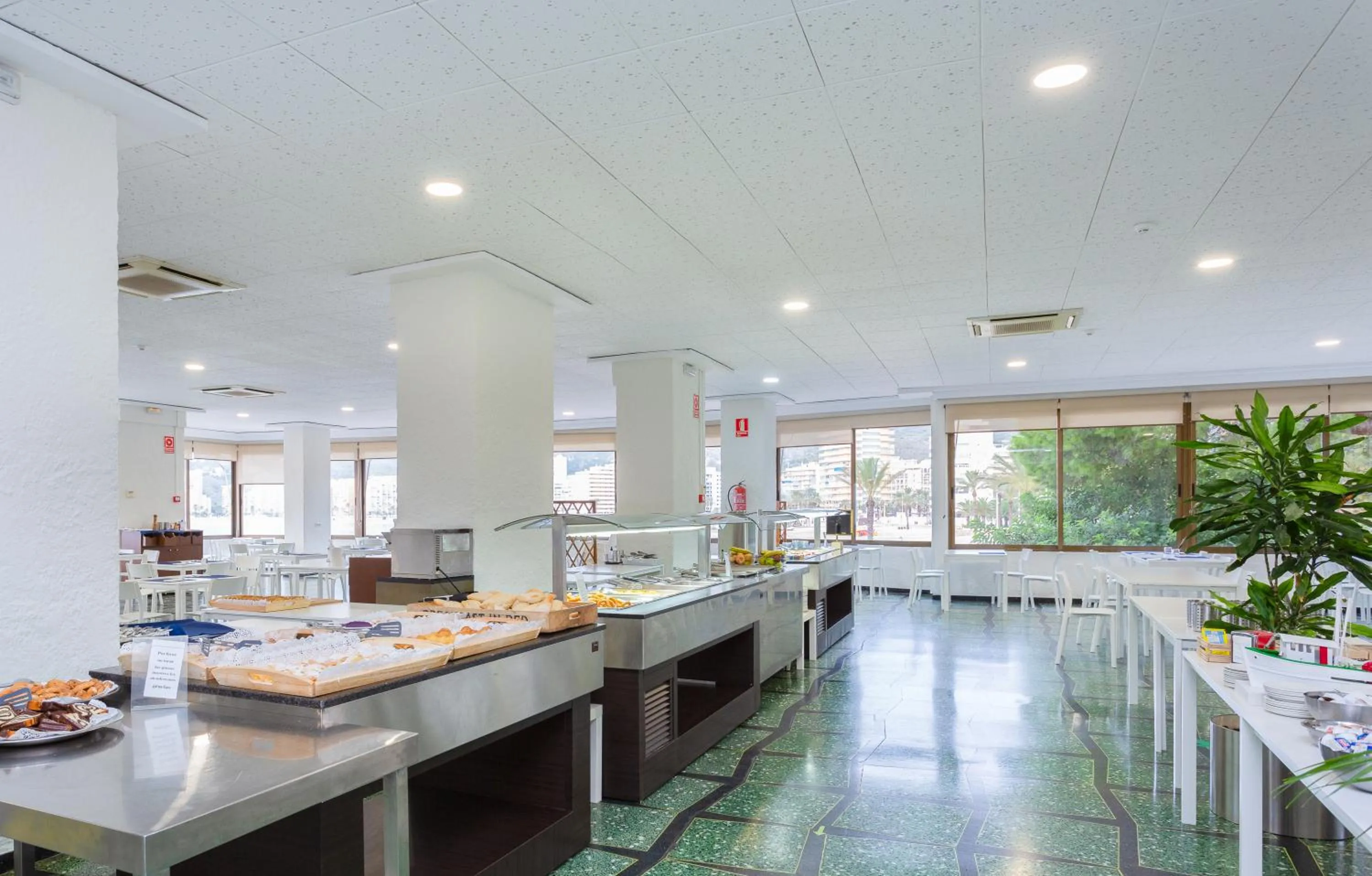 Restaurant/places to eat in Hotel Sicania