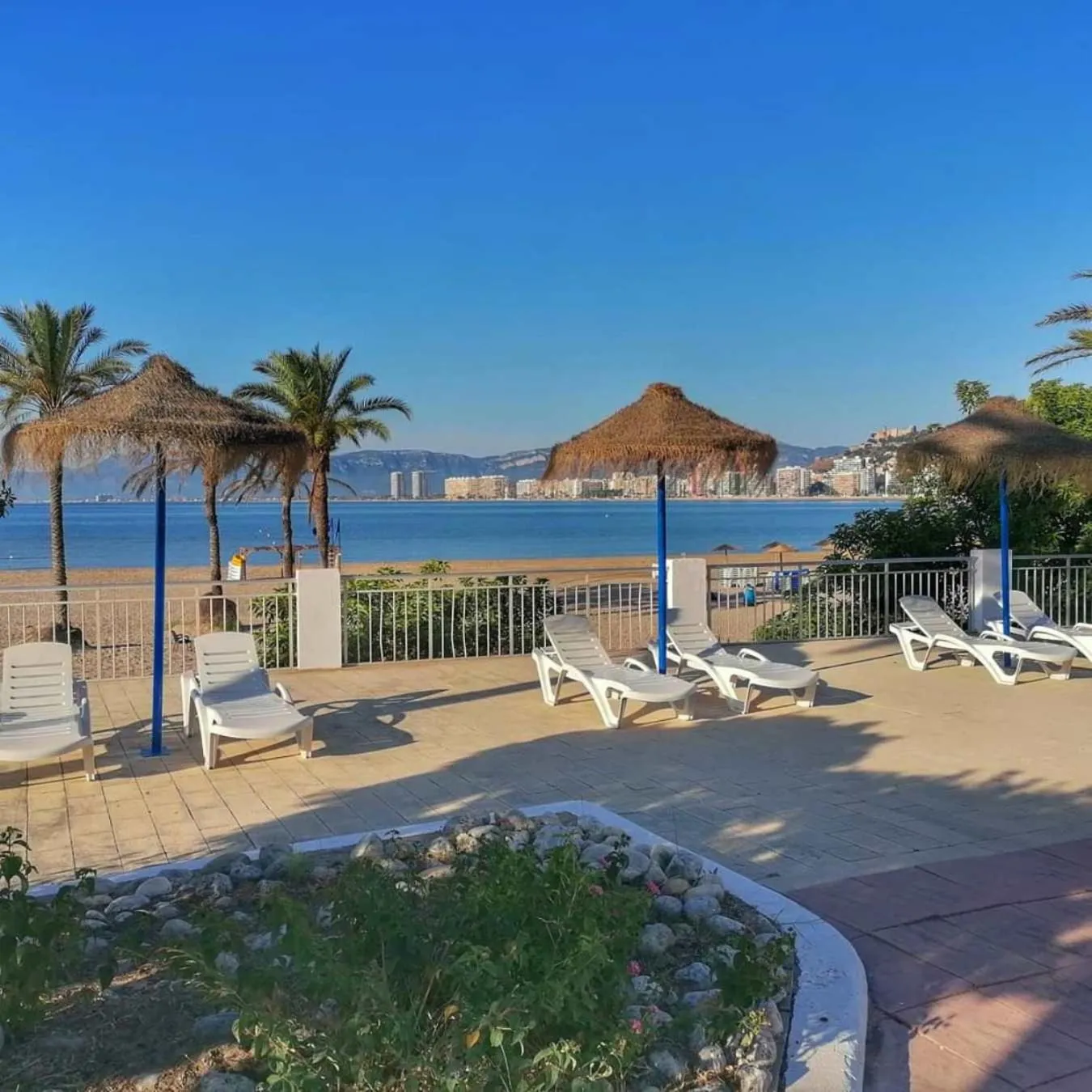 Swimming pool in Hotel Sicania