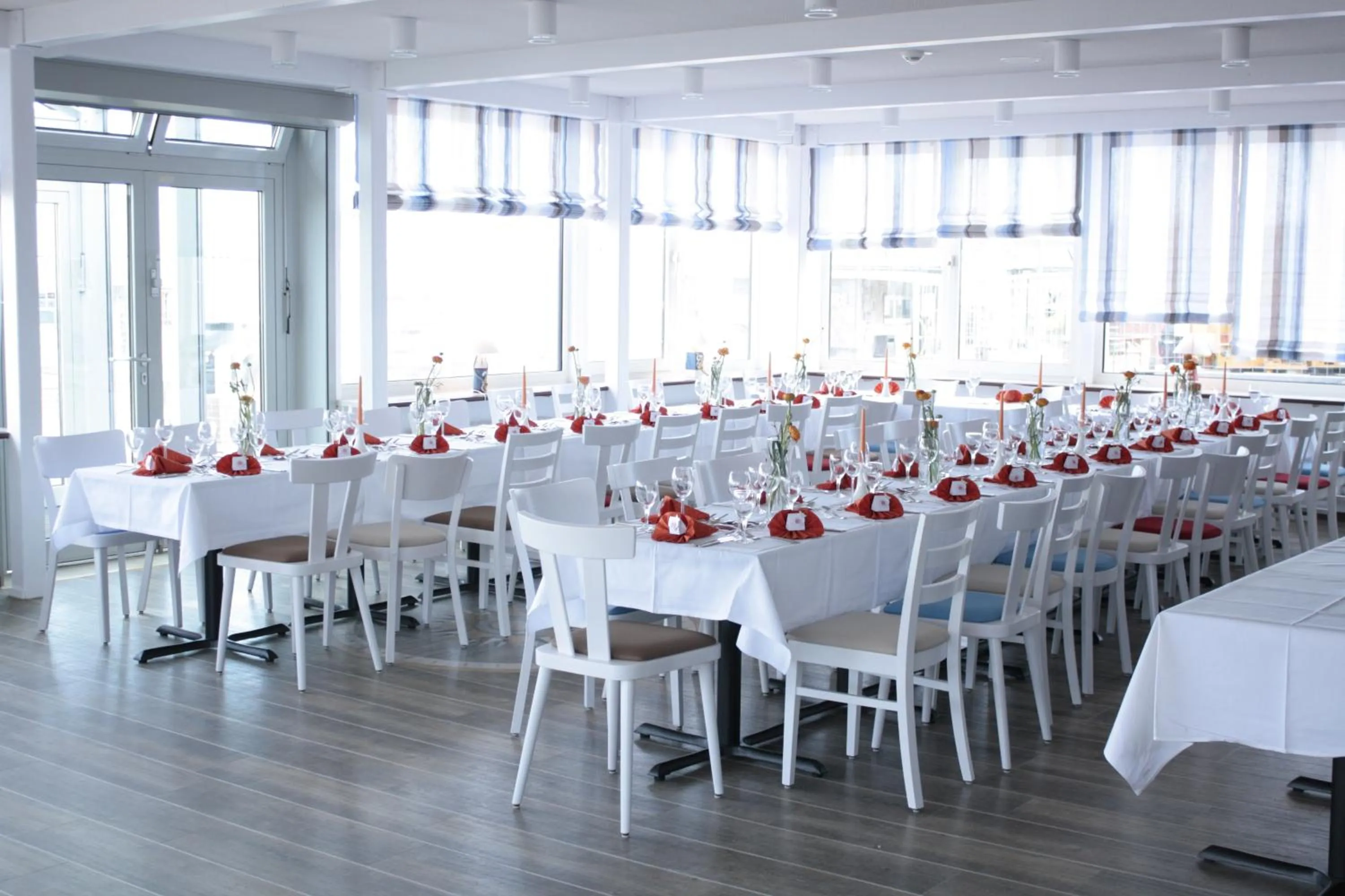 Restaurant/places to eat in Hotel Admiral Scheer