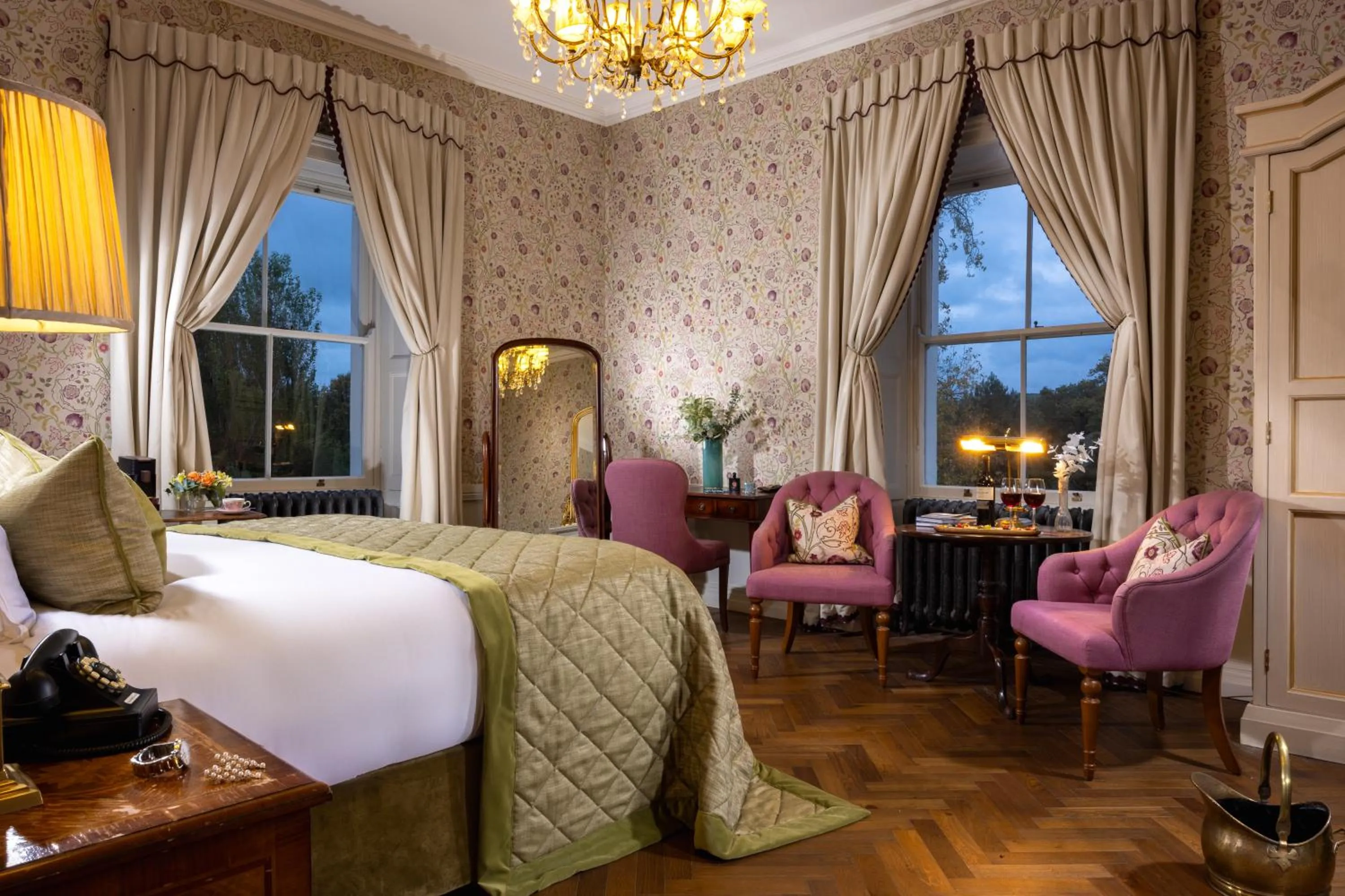 Bed in Tulfarris Hotel and Golf Resort