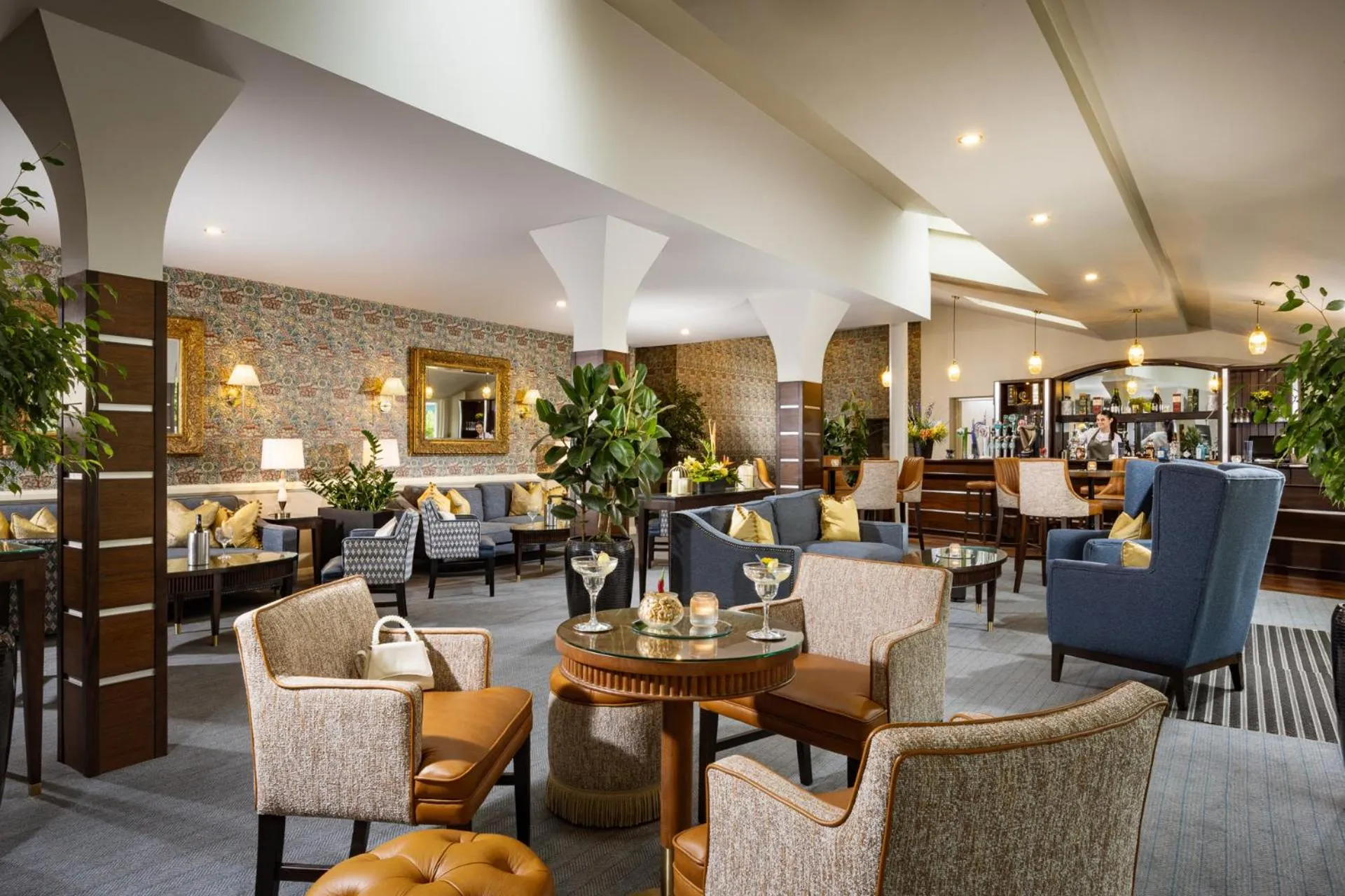 Lounge or bar in Tulfarris Hotel and Golf Resort