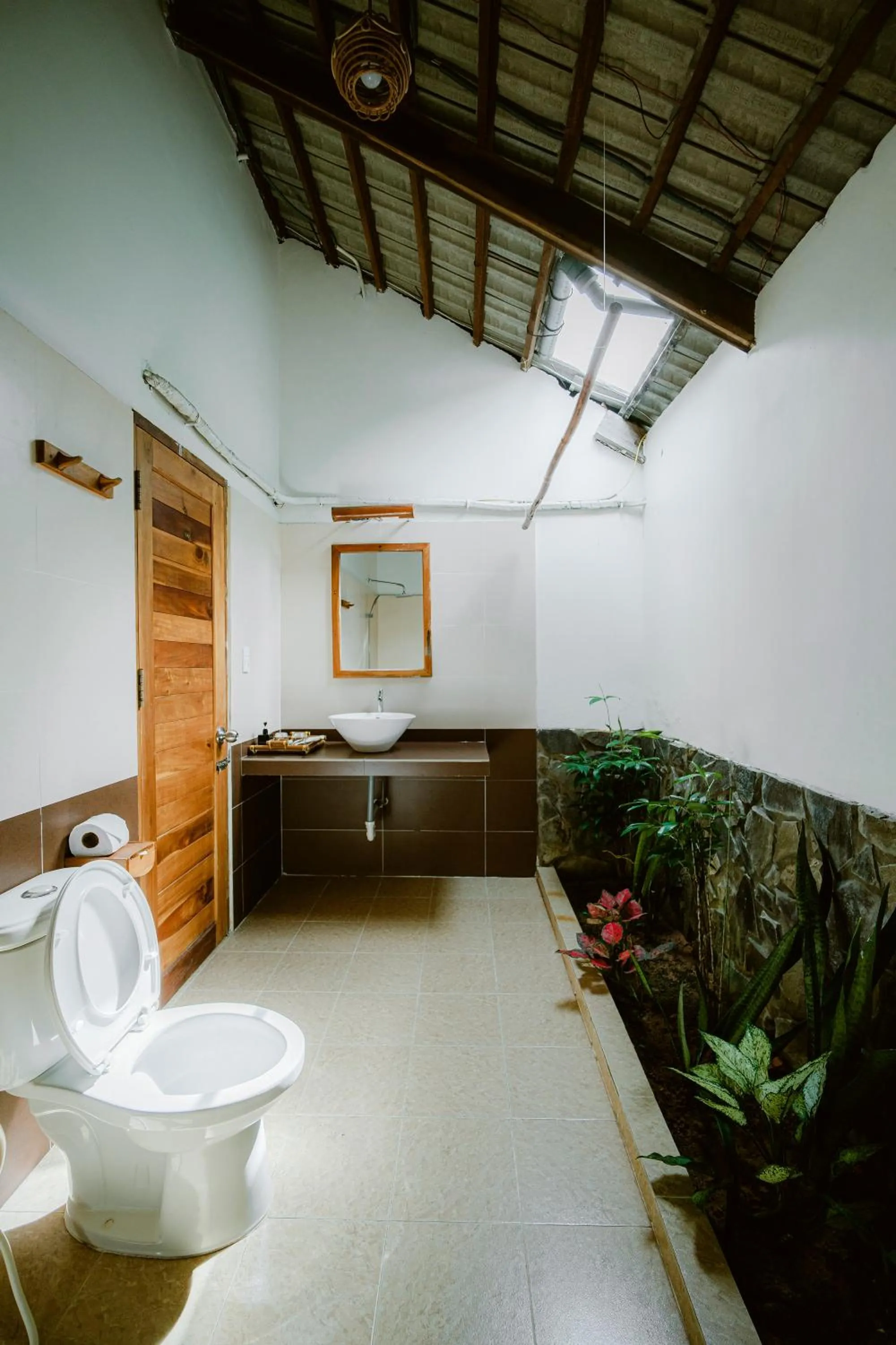 Bathroom in La Mer Resort, Phú Quốc