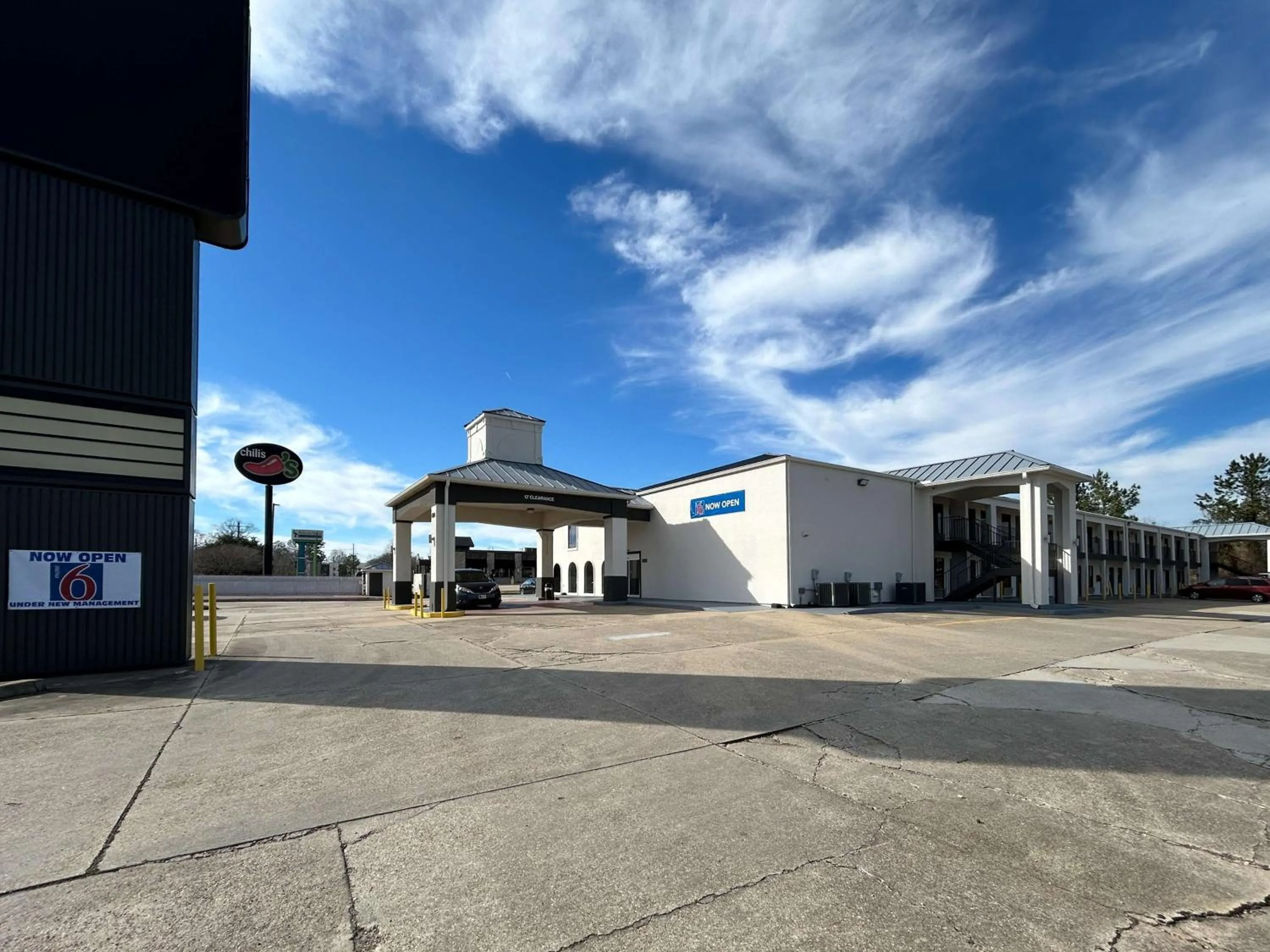 Property building in OYO Hotel Denham Springs I-12