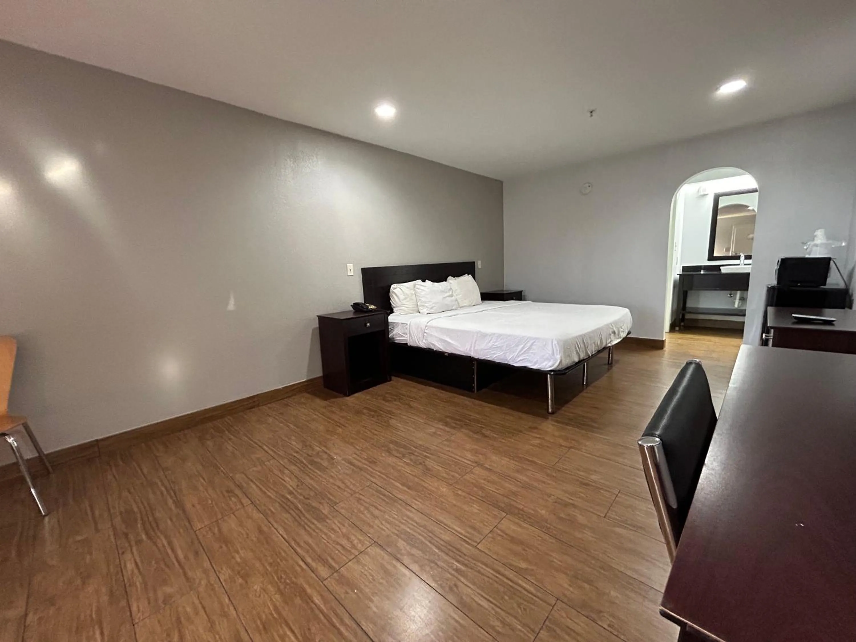 Bedroom, Bed in Motel 6 Denham Springs, LA