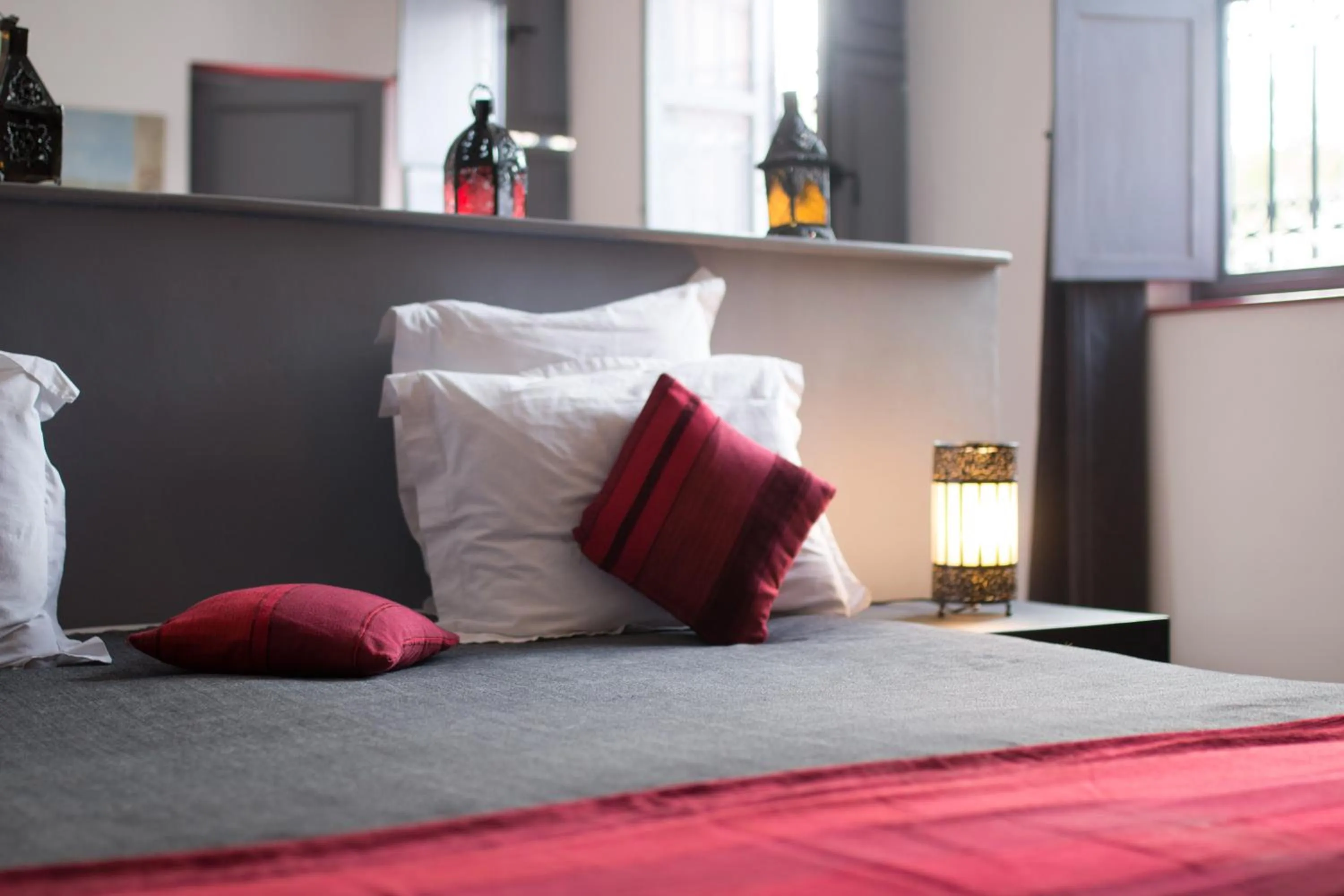 Staff, Bed in Riad Alegria