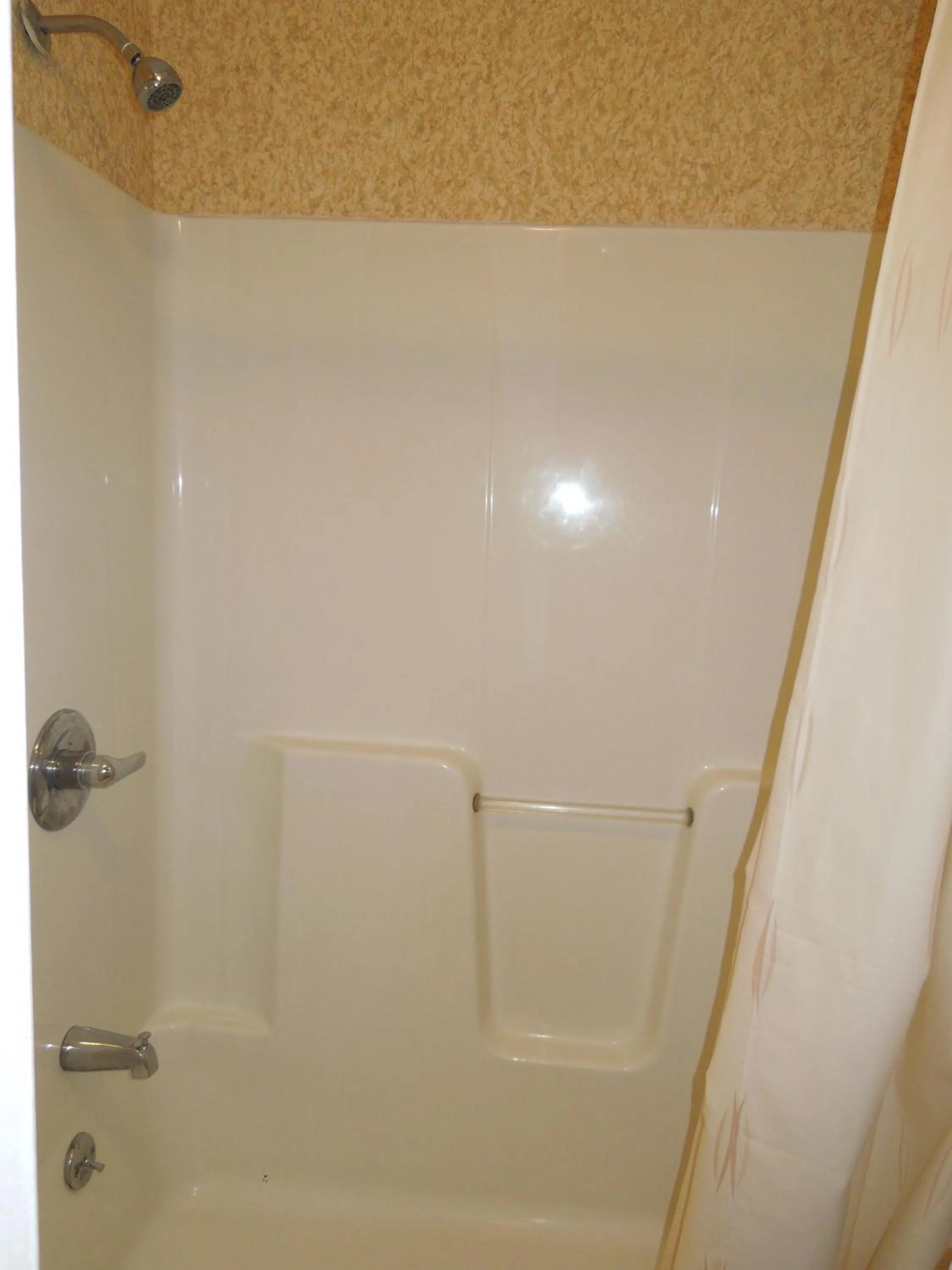 Bathroom in Value Inn East Stroudsburg